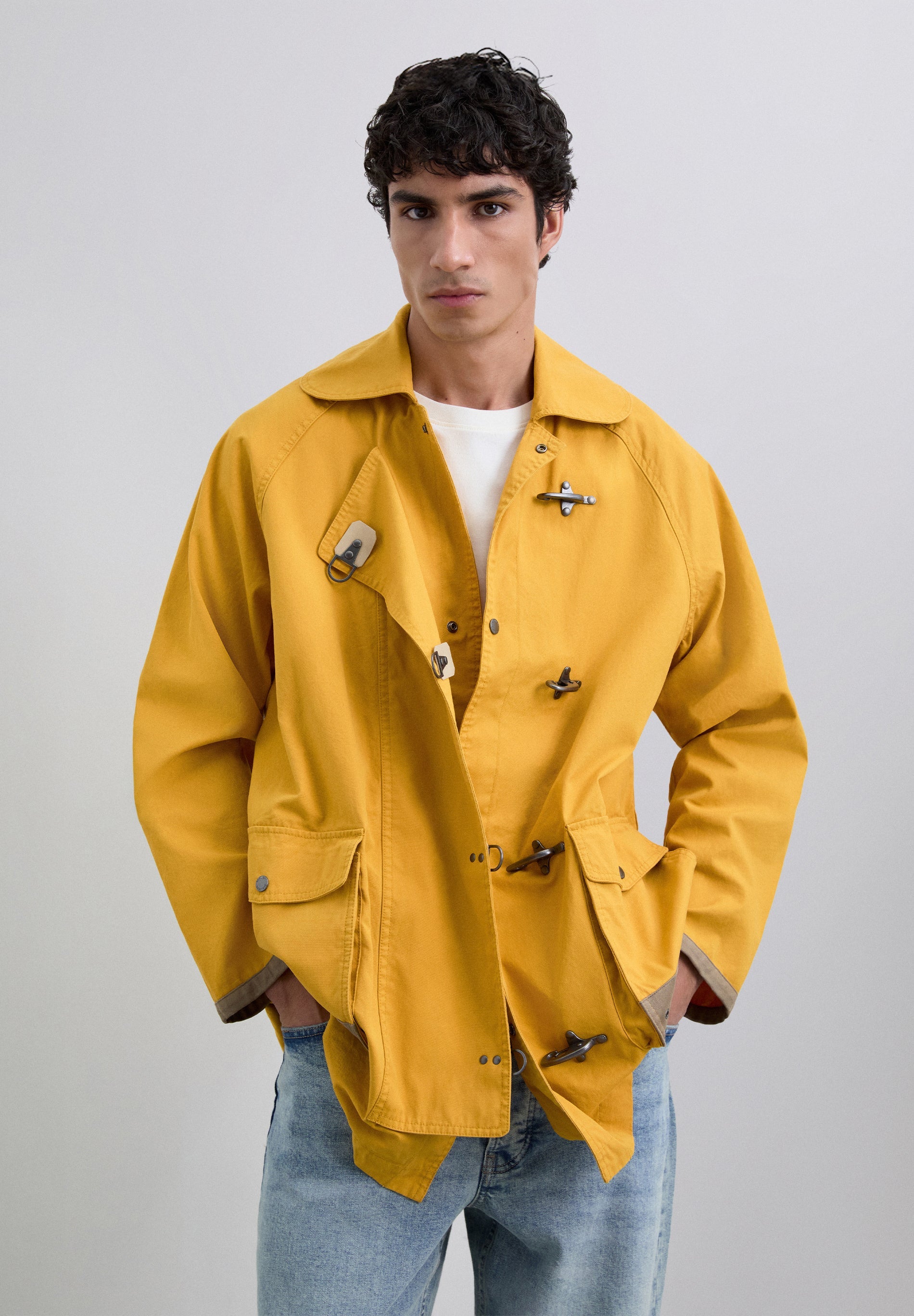 OVERSIZE JACKET WITH TOGGLES