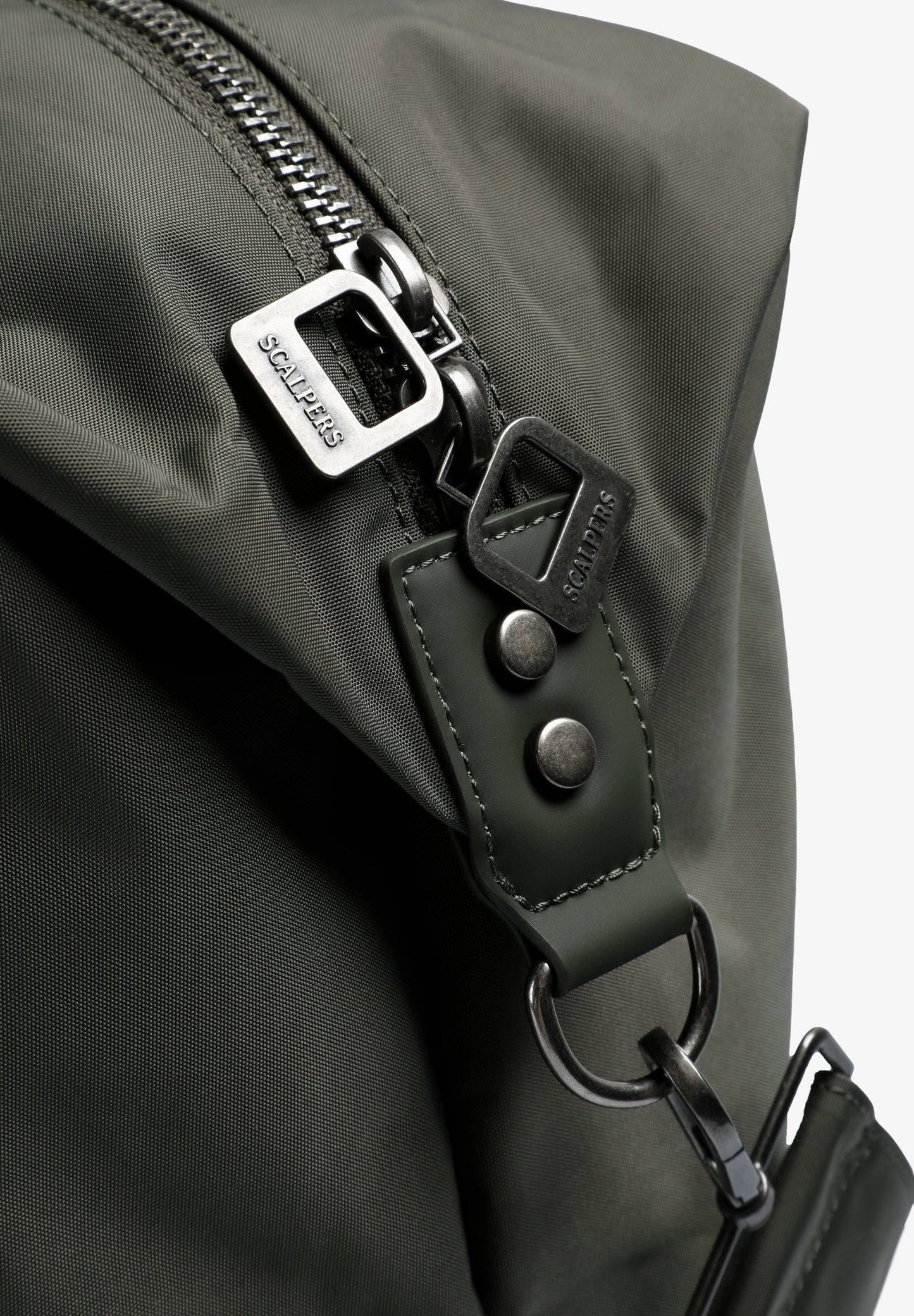 ADJUSTABLE TRAVEL SHOULDER BAG