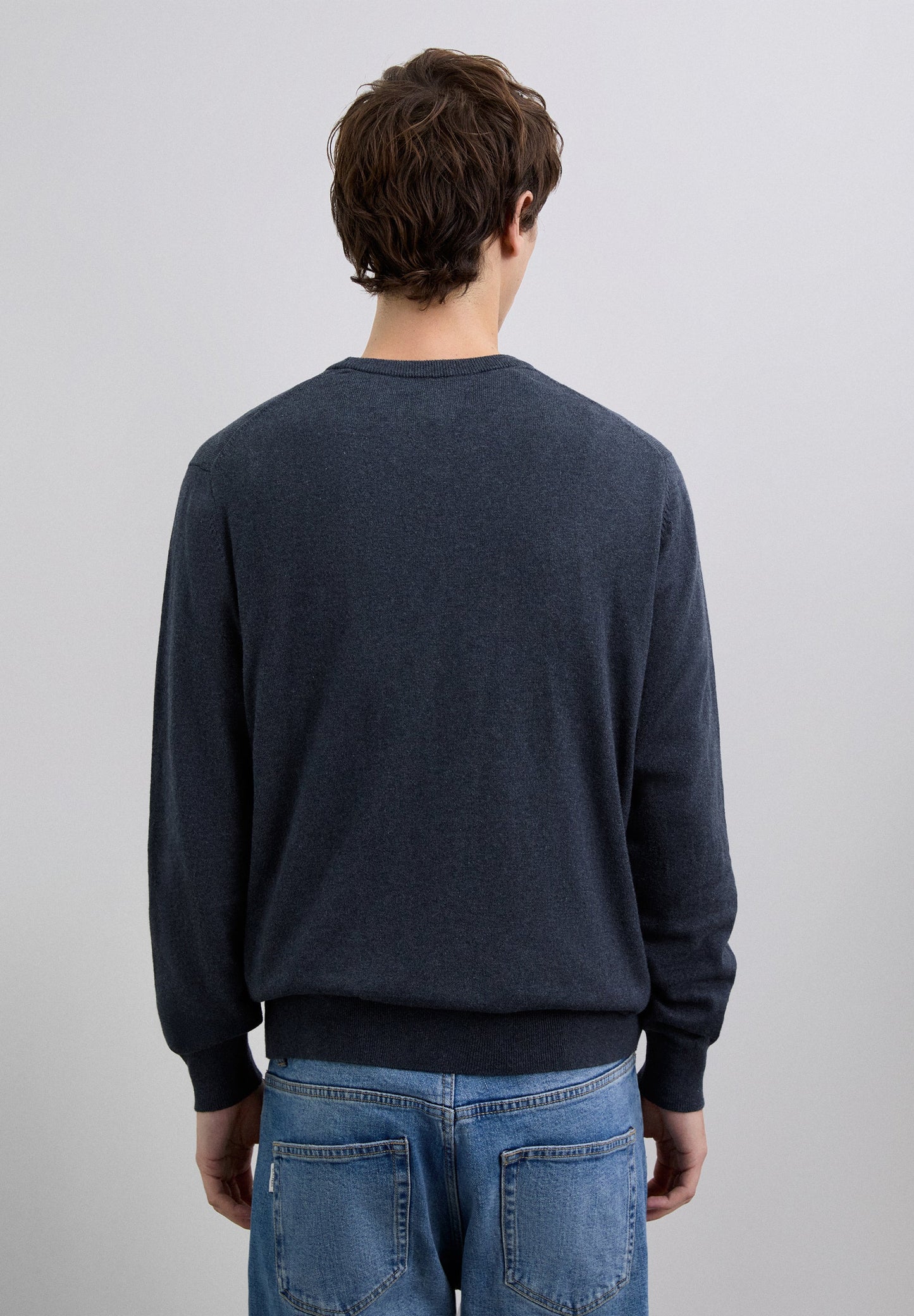 SWEATER WITH EMBROIDERED SKULL