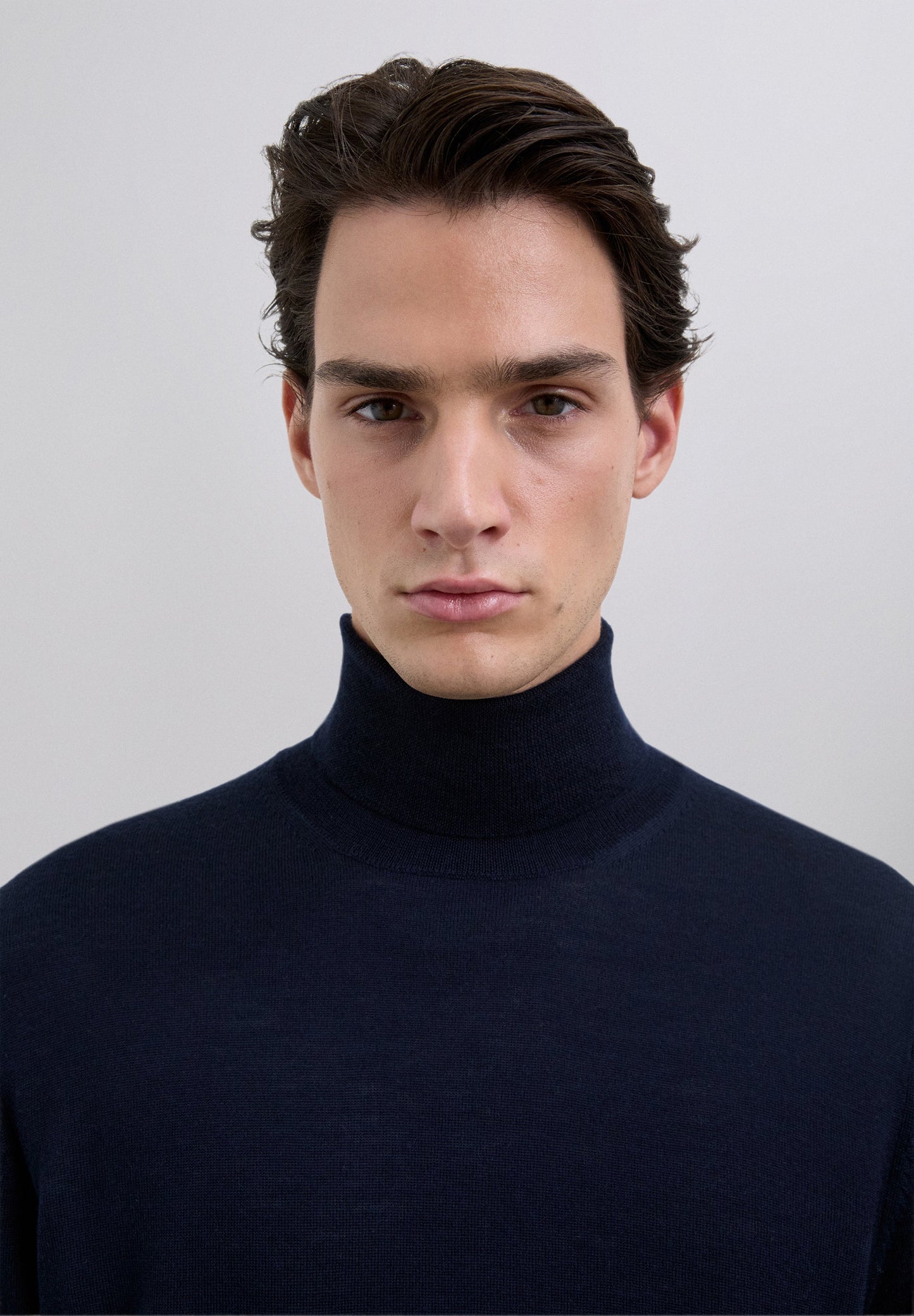 TURN-DOWN COLLAR SWEATER