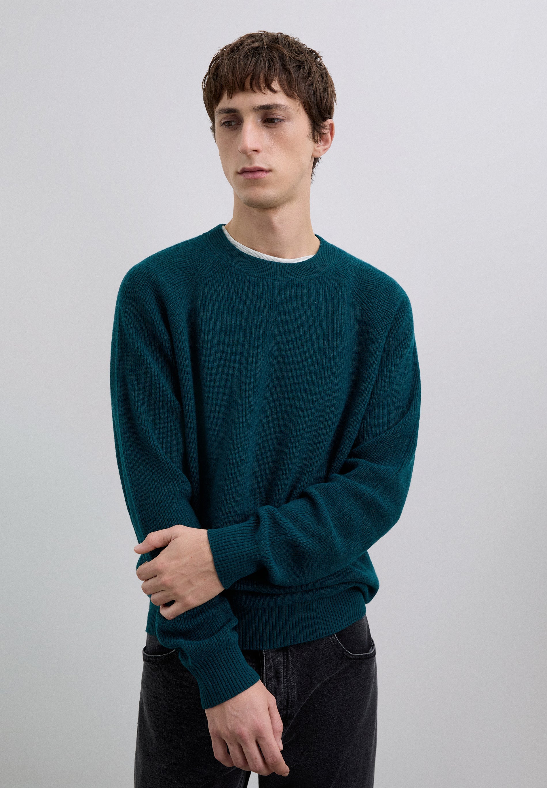 WOOL AND CASHMERE BLEND SWEATER