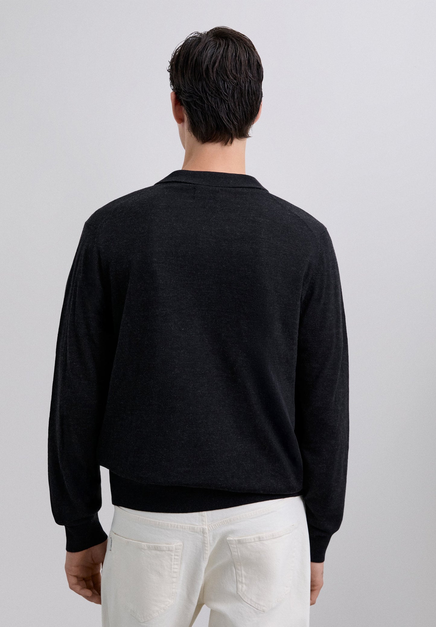 100% WOOL SWEATER
