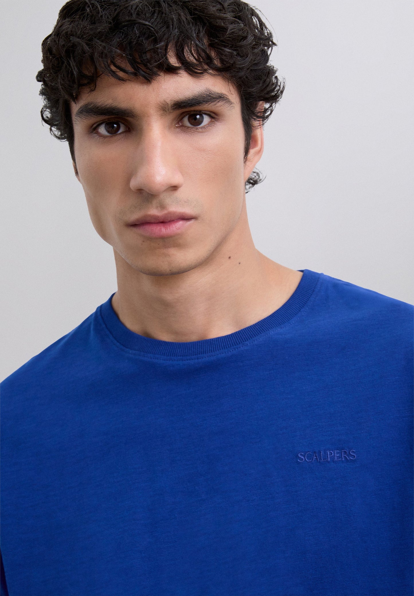 FADED EMBROIDERED T-SHIRT