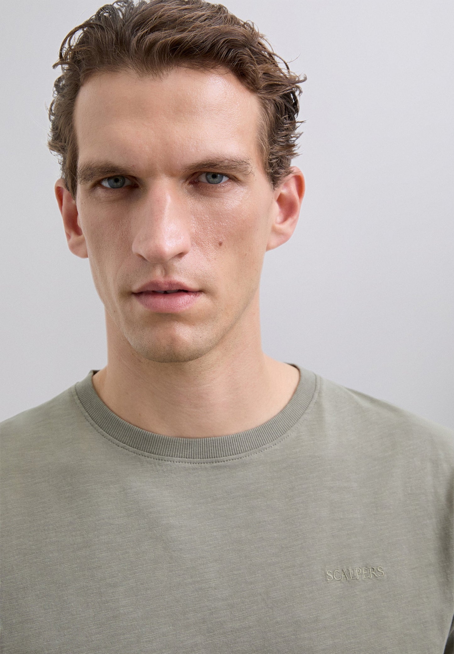 FADED EMBROIDERED T-SHIRT