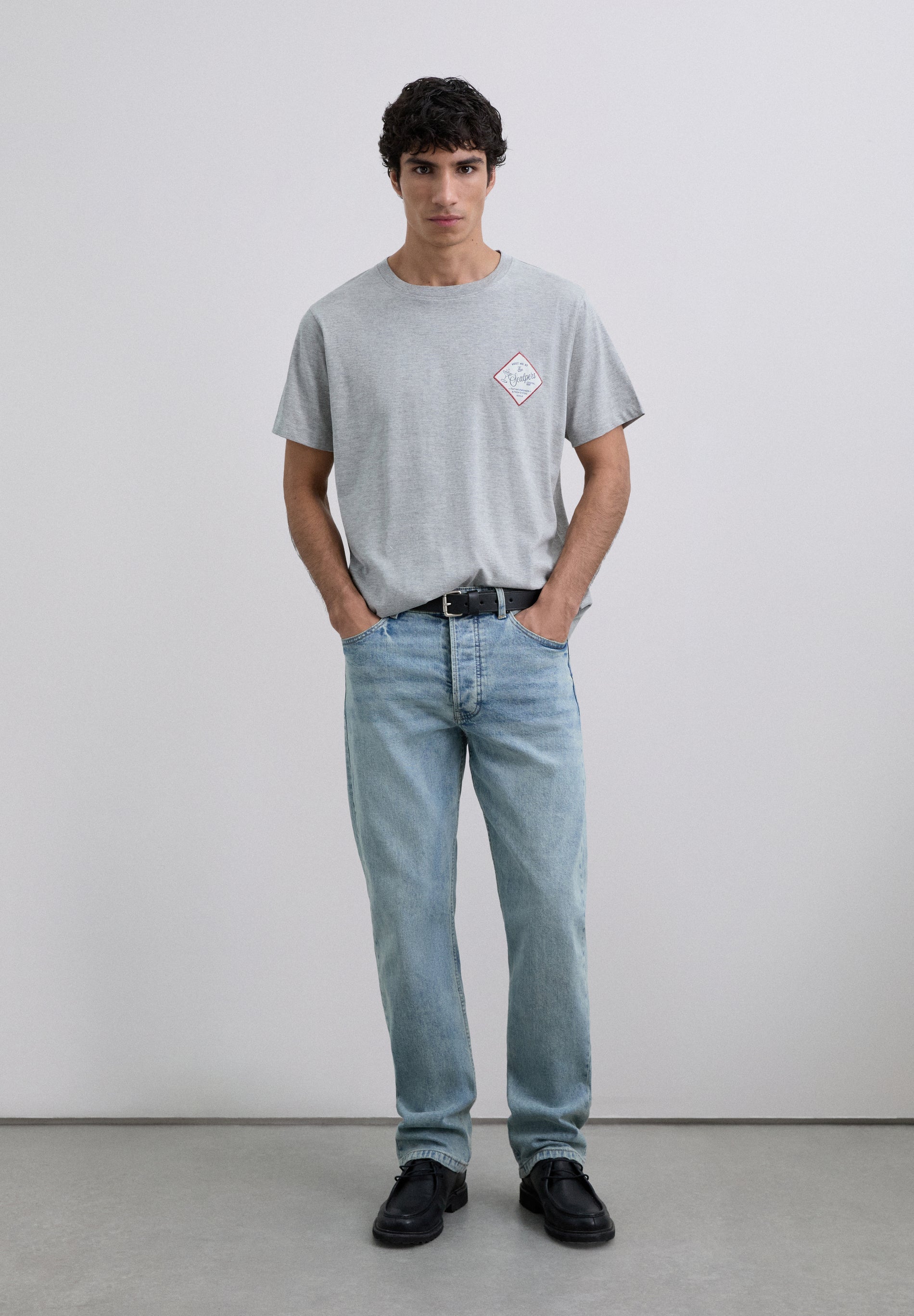 EMBROIDERED LOGO PATCH T-SHIRT