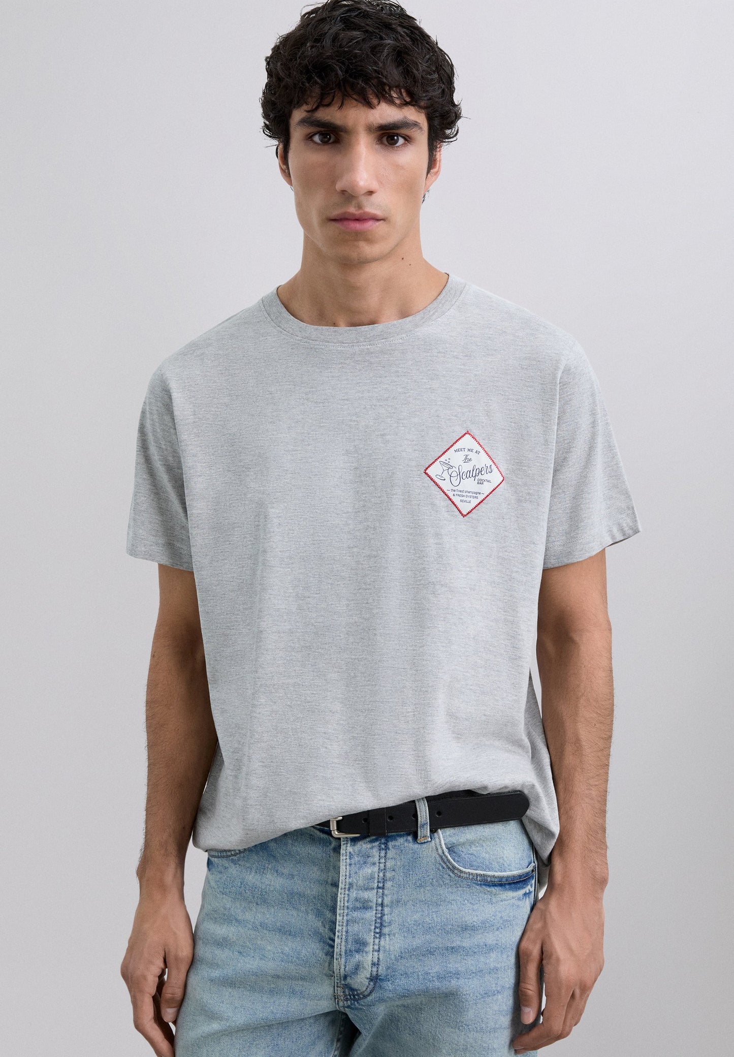 EMBROIDERED LOGO PATCH T-SHIRT