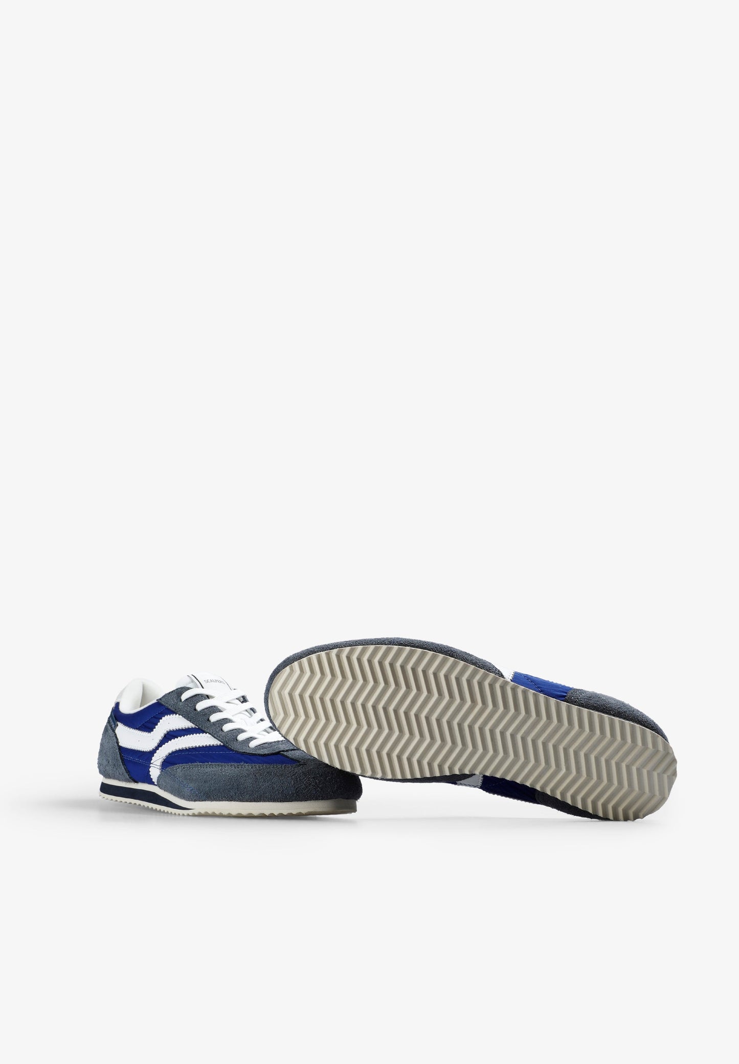 SNEAKERS ESTILO RETRO - Scalpers