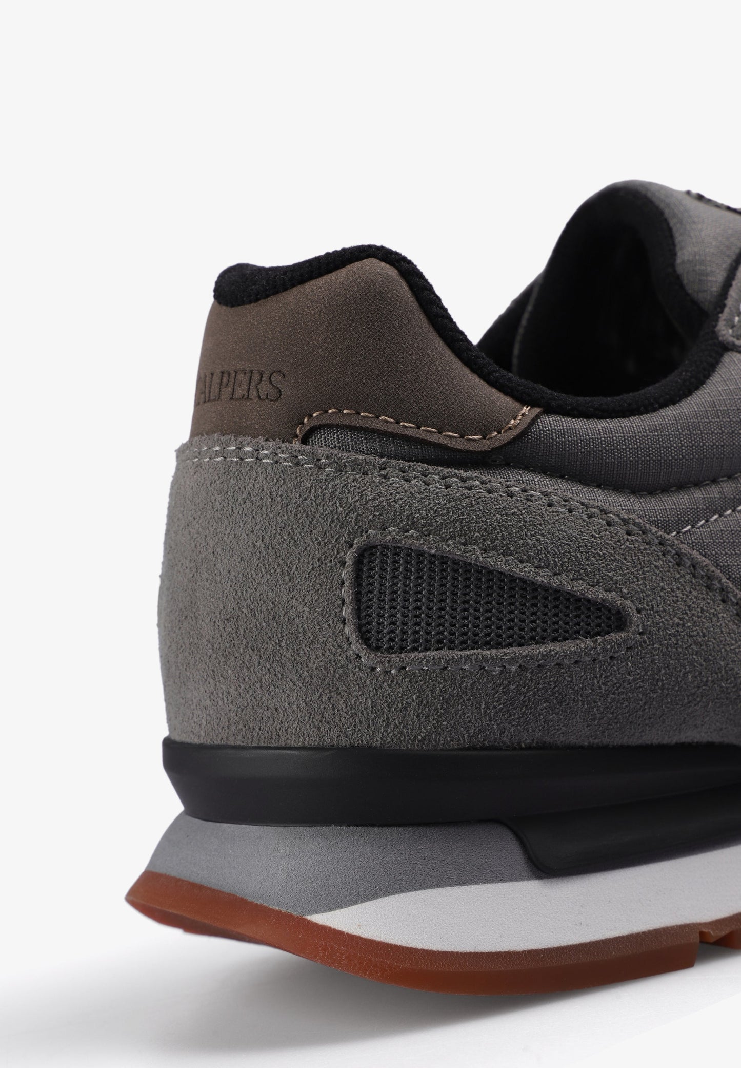 LEATHER SKULL SNEAKERS