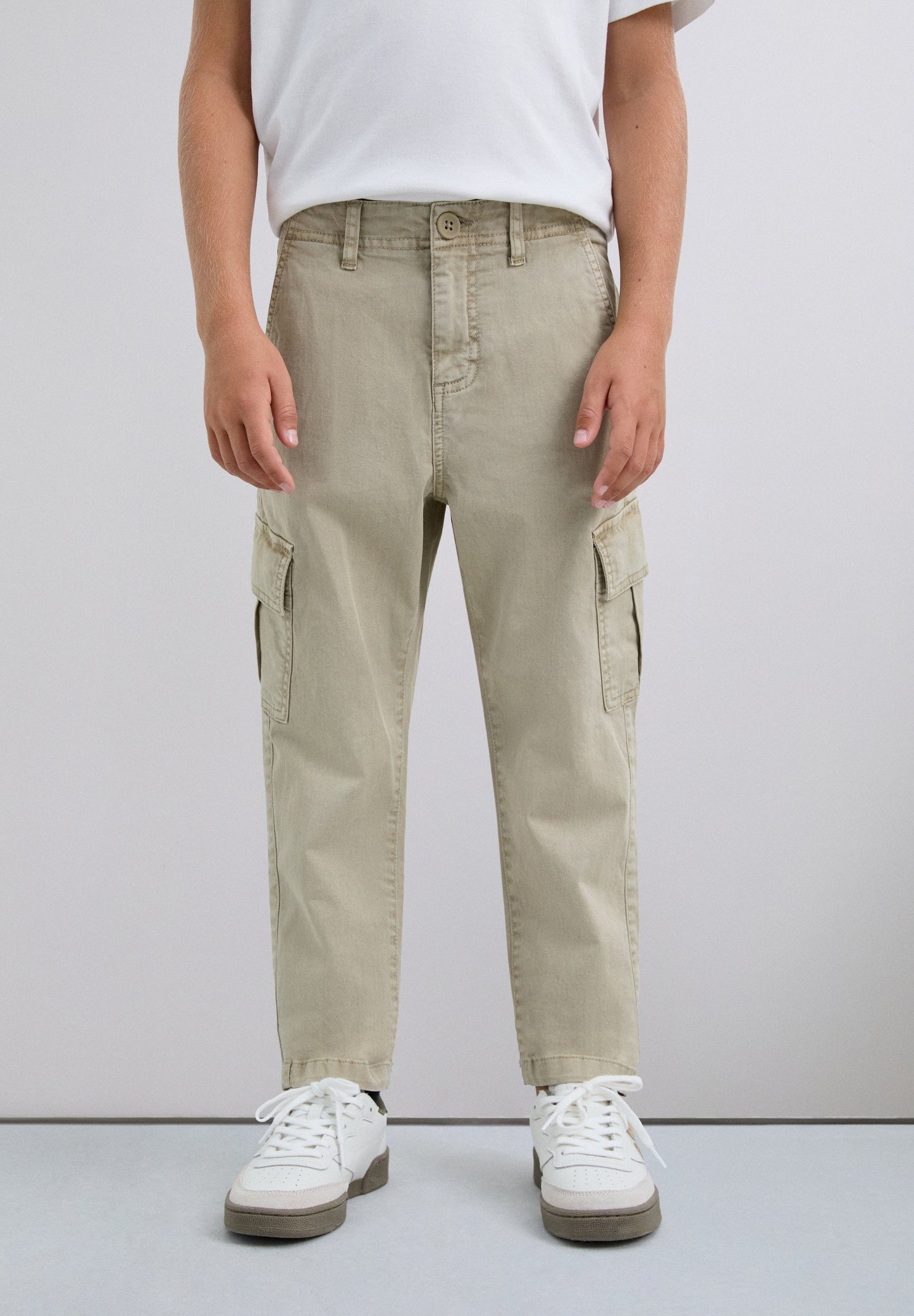 CARGO TROUSERS