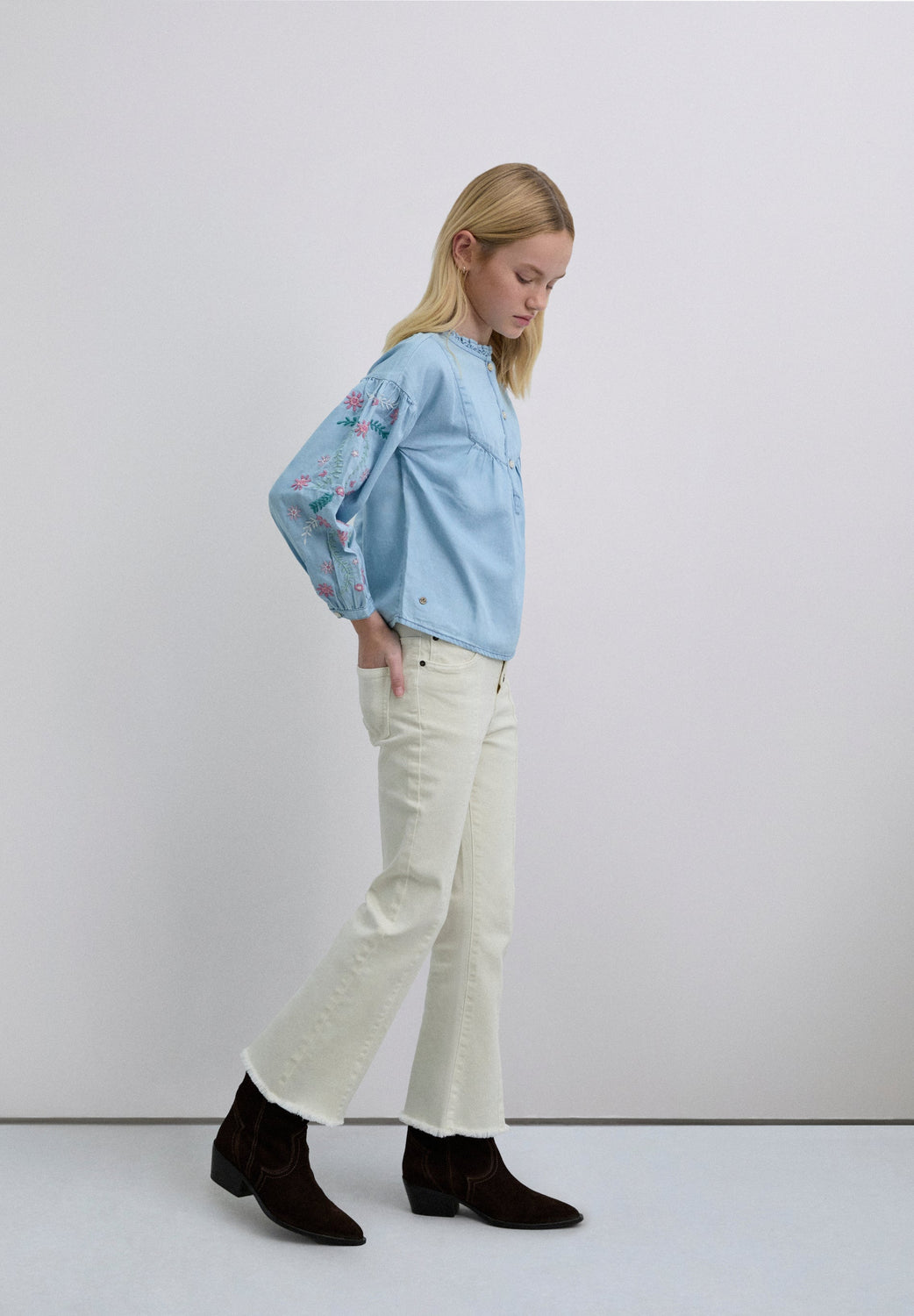 CAMISA FLORES MANGA ABULLONADA - Scalpers