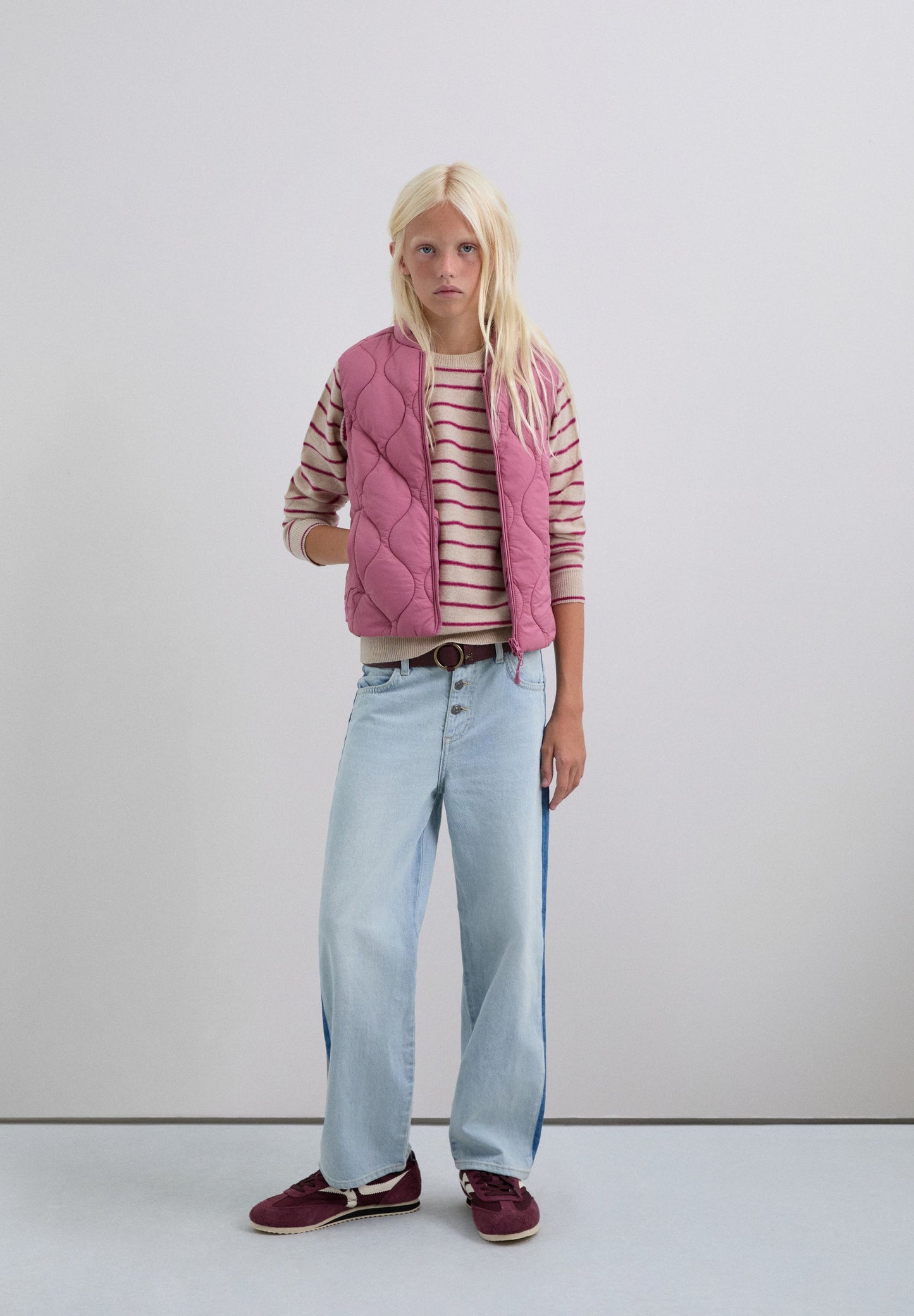 PUFFER VEST WITH SKULL