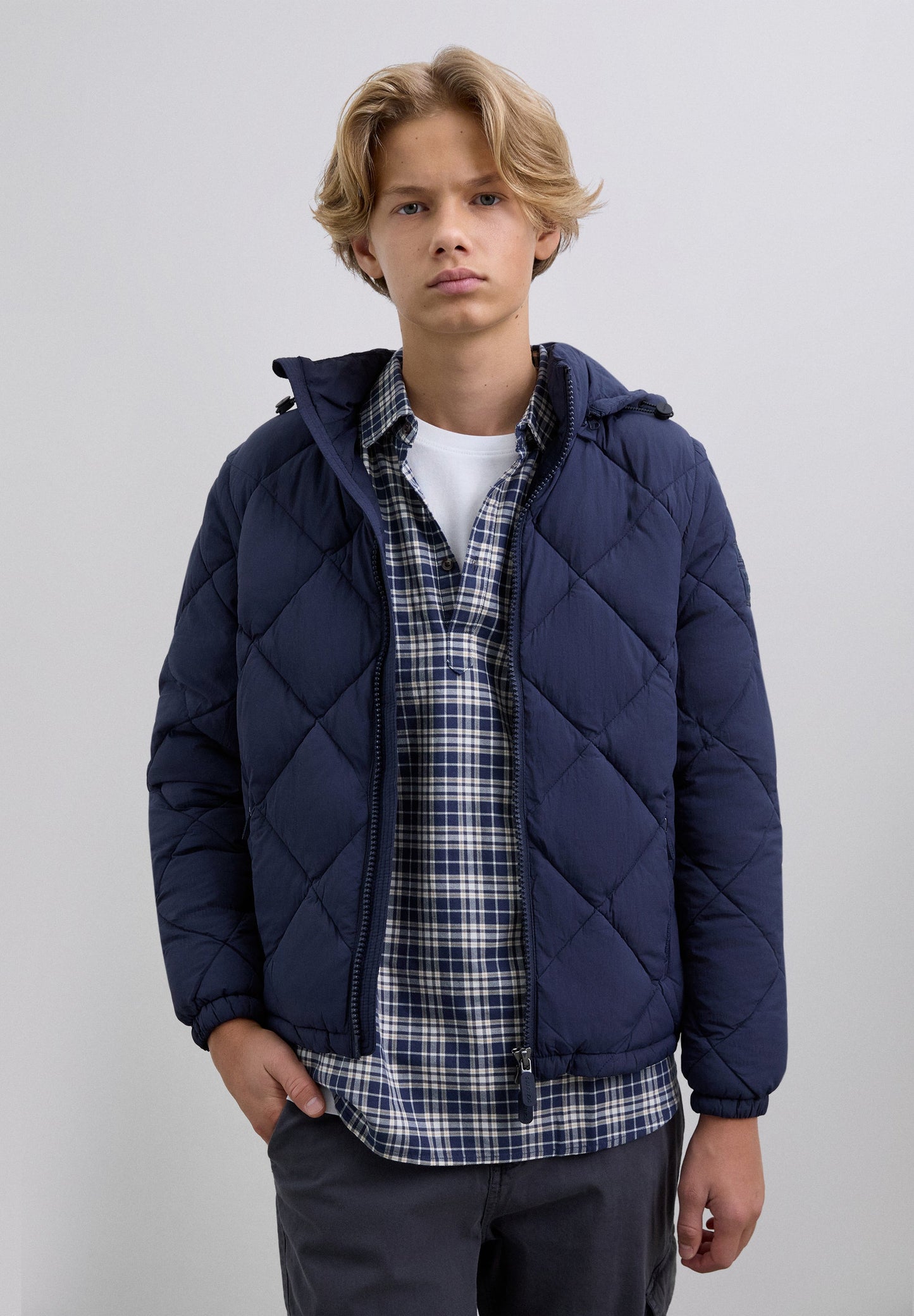 DETACHABLE QUILTED JACKET