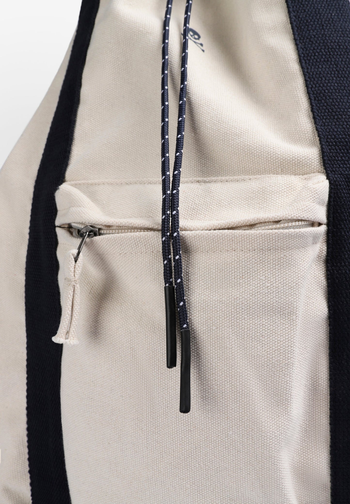 LIGHTWEIGHT COTTON BACKPACK