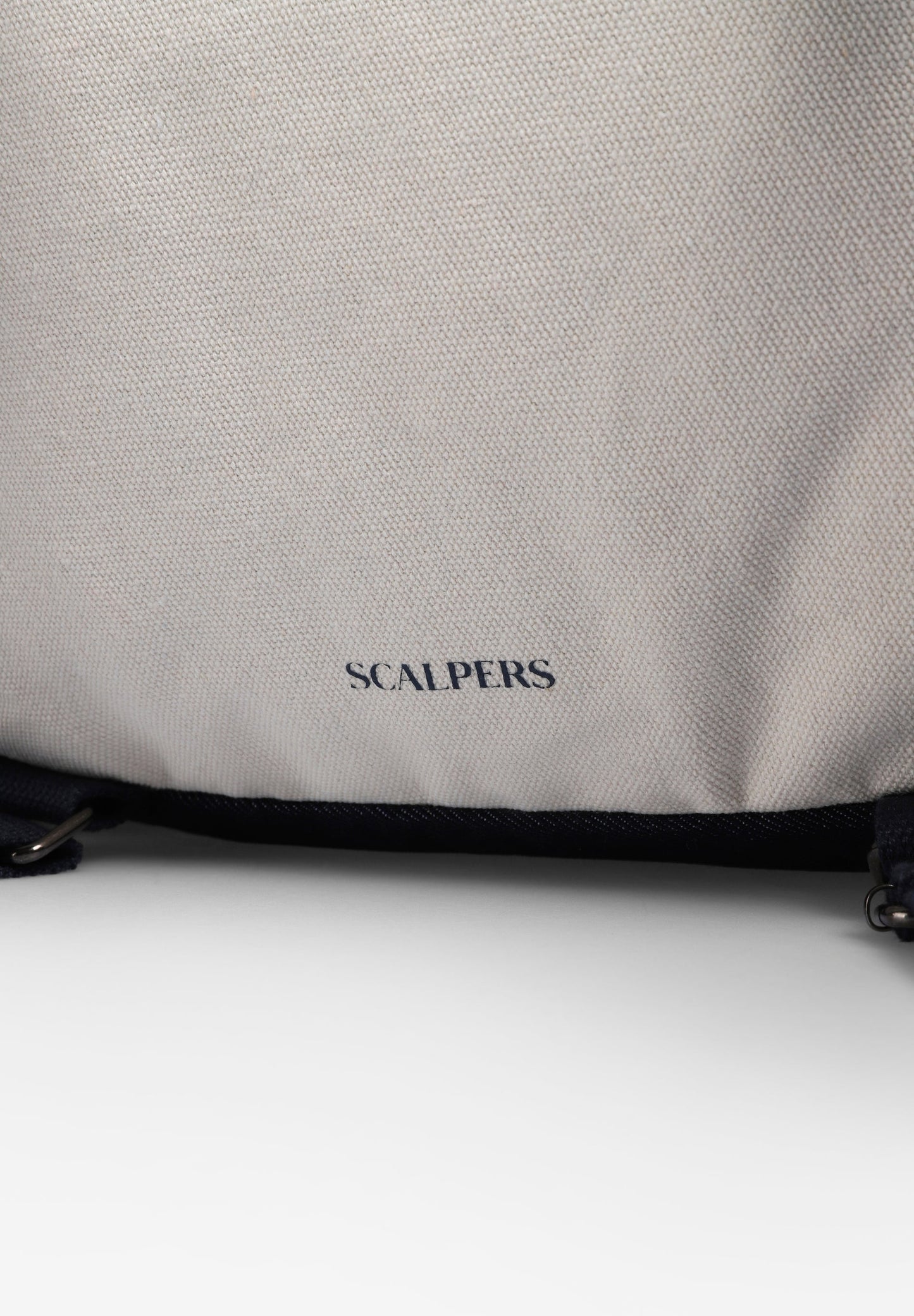 LIGHTWEIGHT COTTON BACKPACK