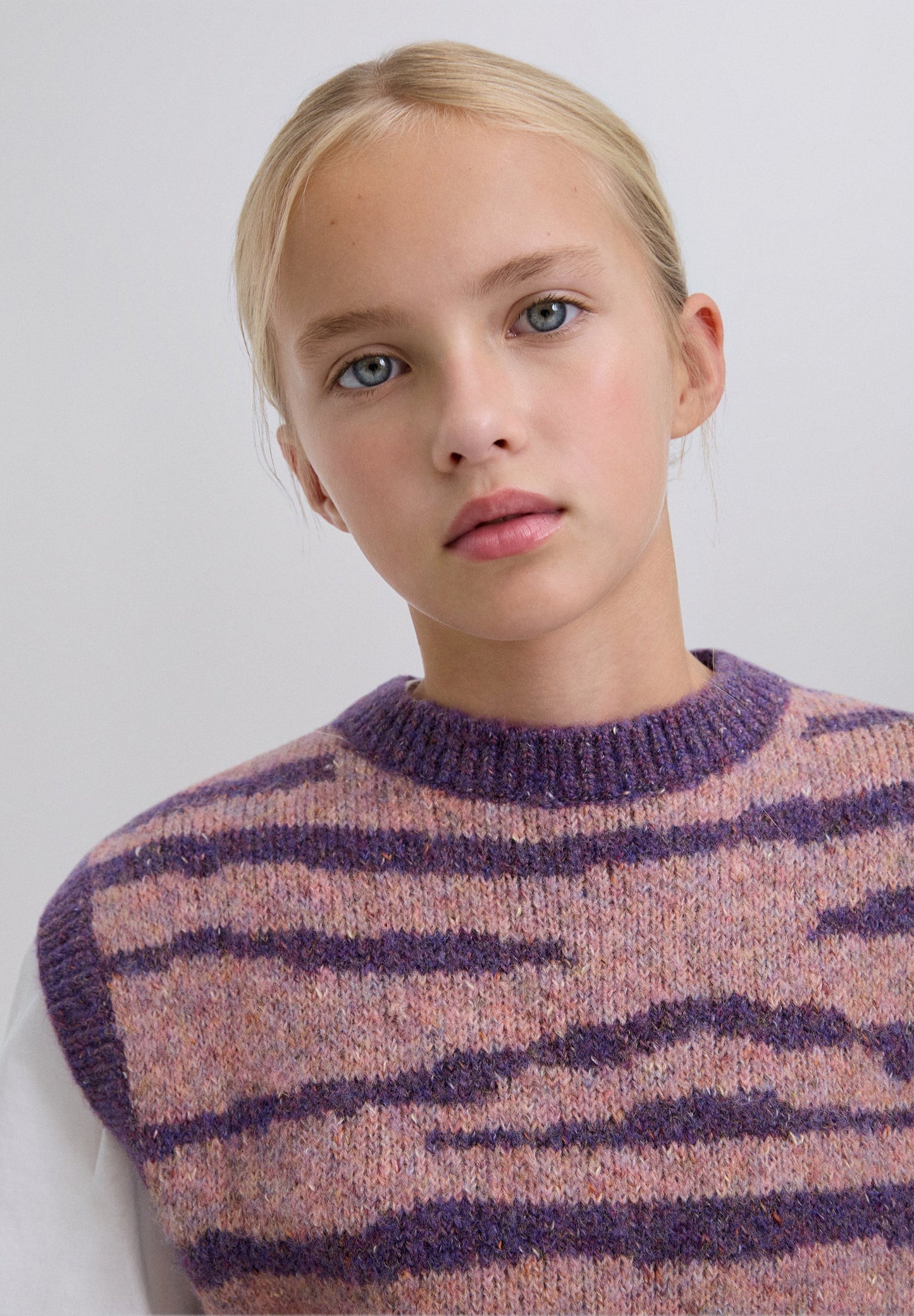 ANIMAL PRINT KNIT VEST