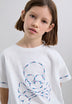 T-SHIRT WITH THREE-TONE EMBROIDERED SKULL