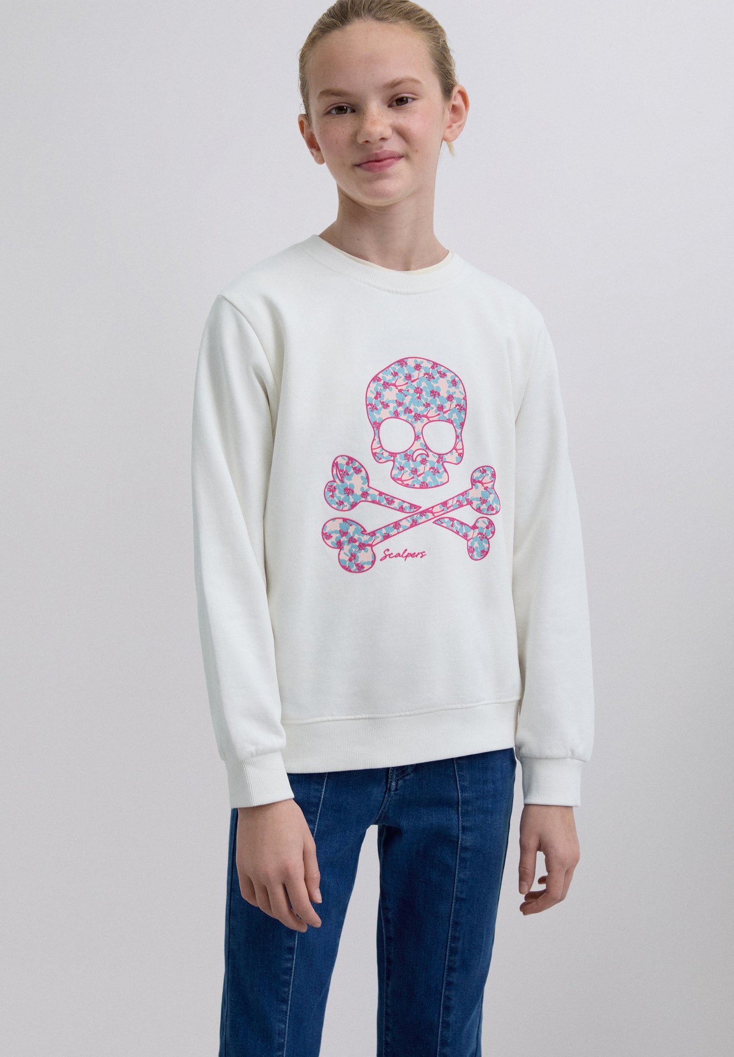 FLORAL PRINT SWEATSHIRT