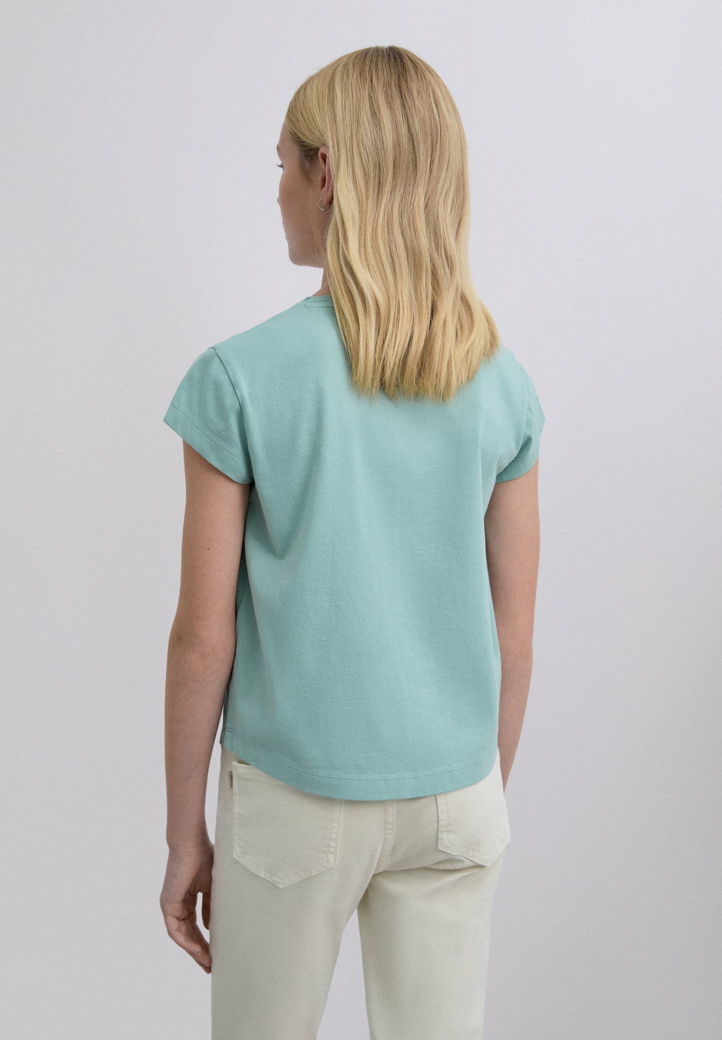 T-SHIRT WITH SKULL PRINT