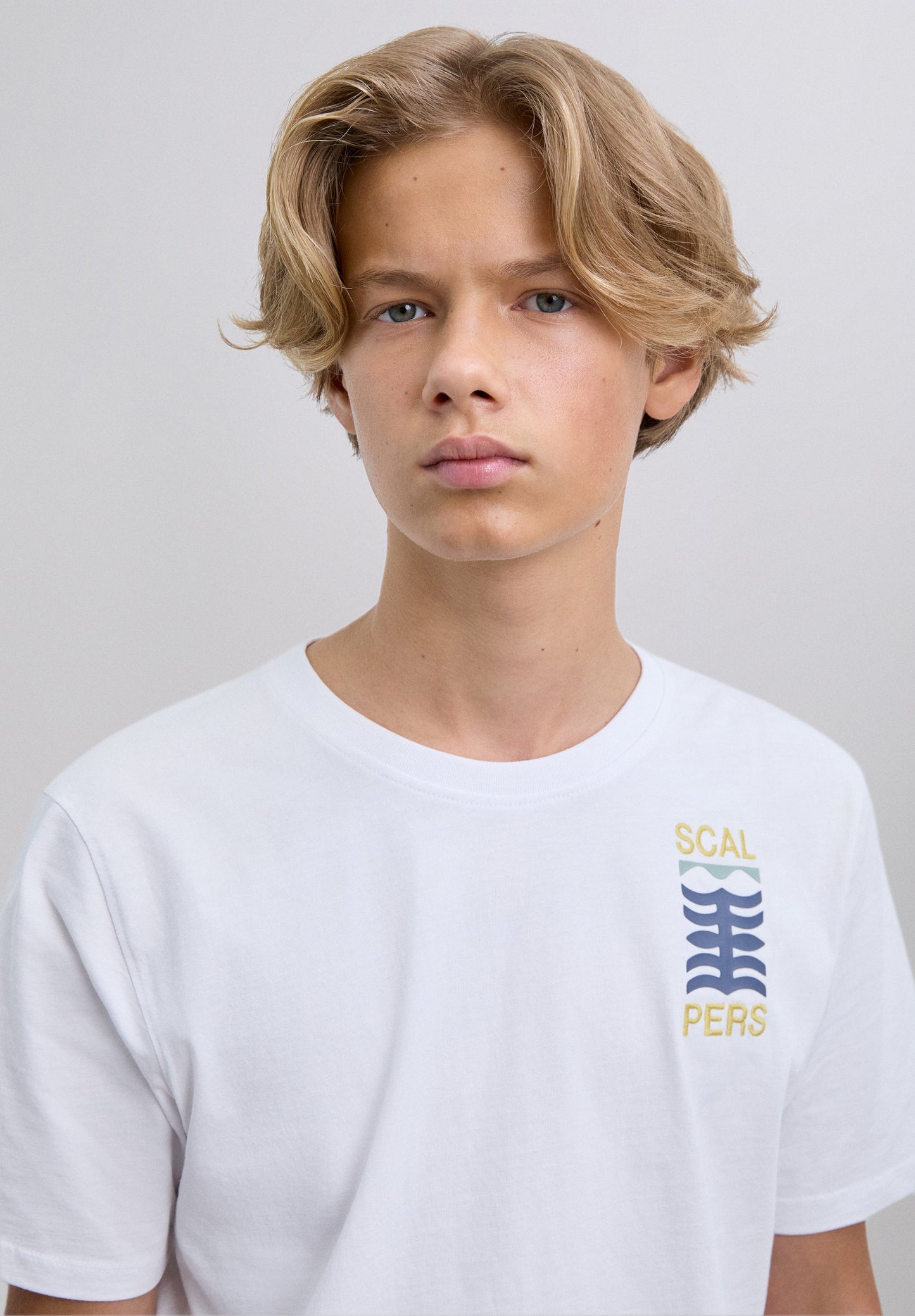 T-SHIRT WITH LOGO PRINT