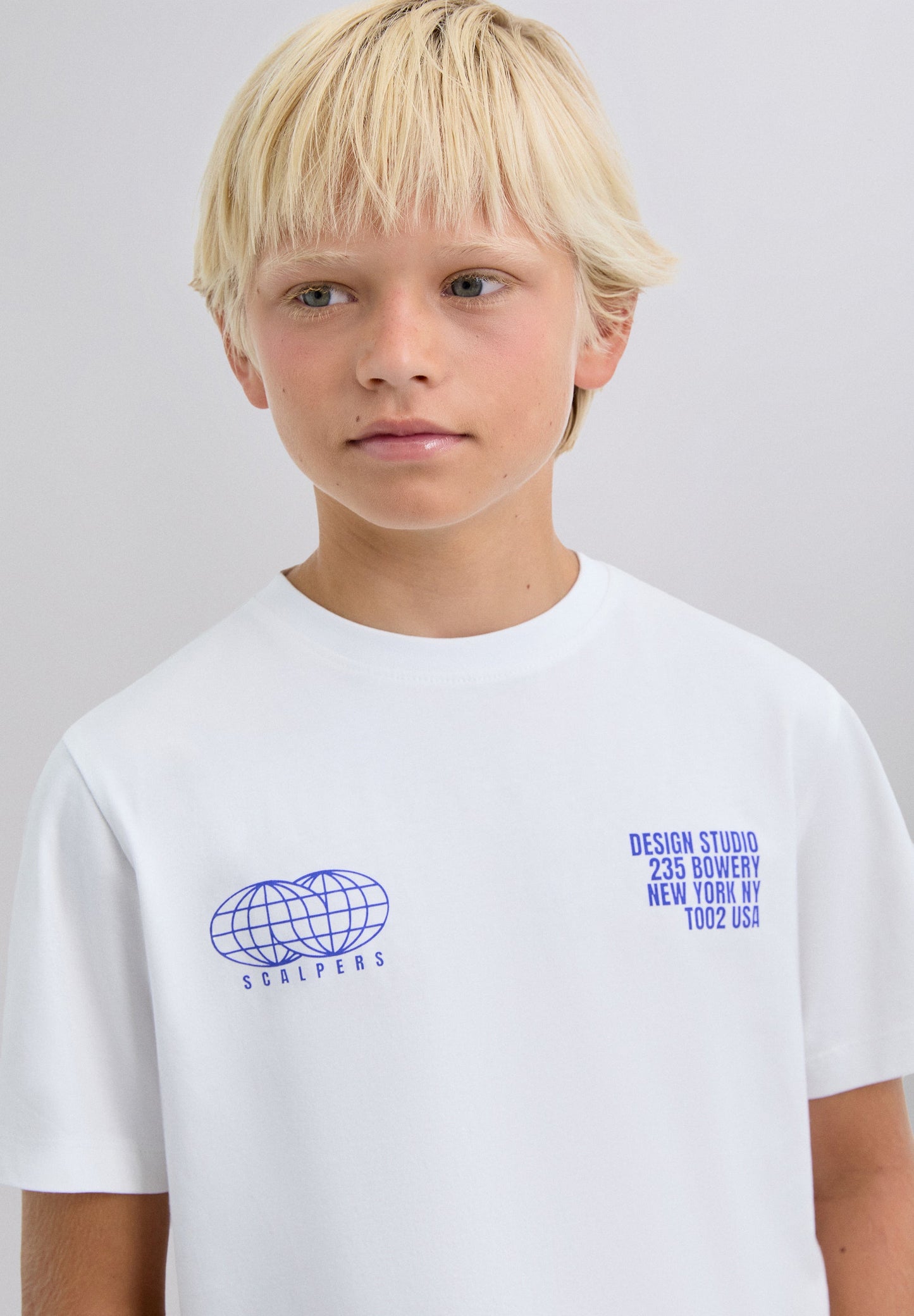 OFF LIMITS PRINT T-SHIRT