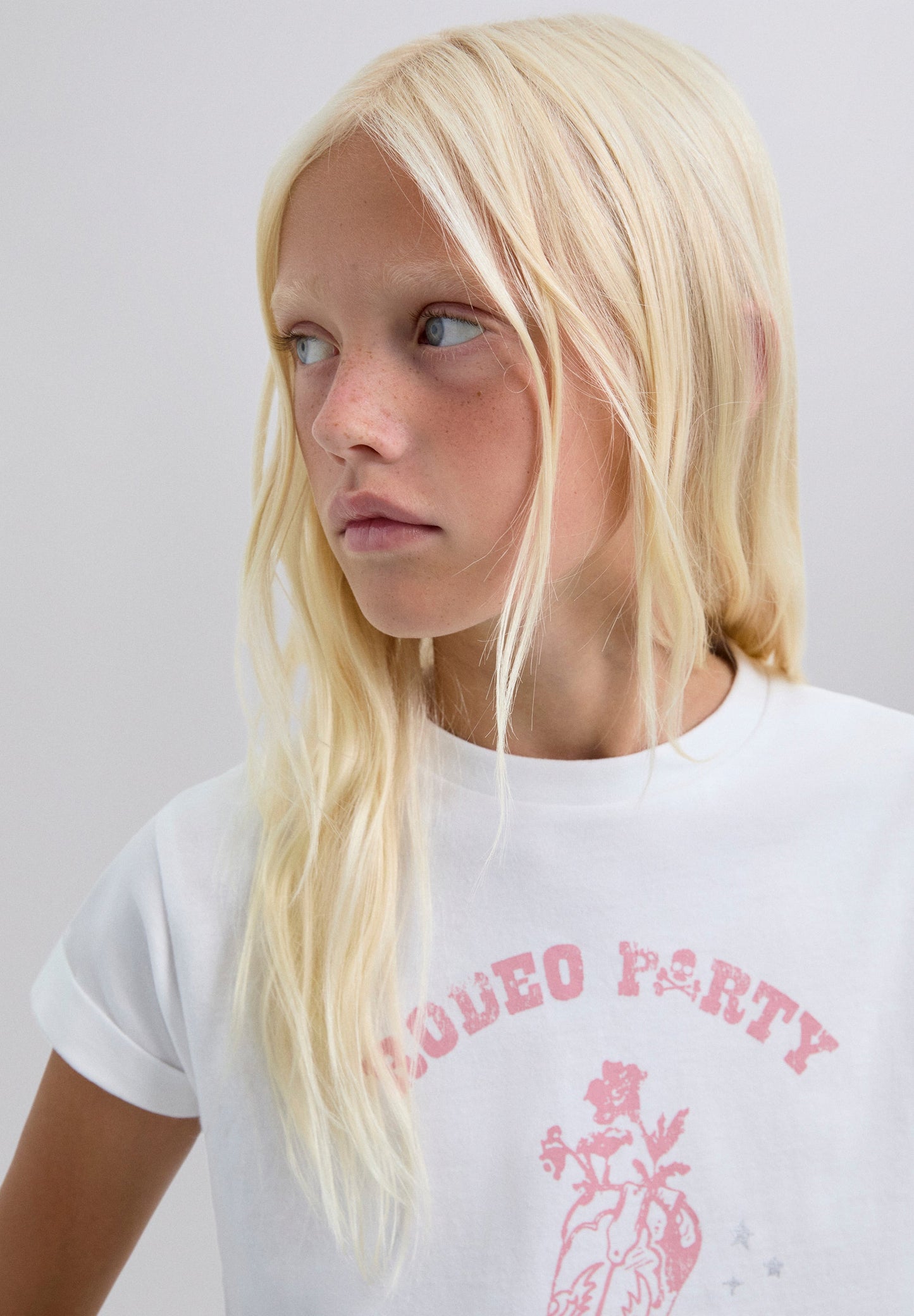 T-SHIRT WITH LOGO PRINT