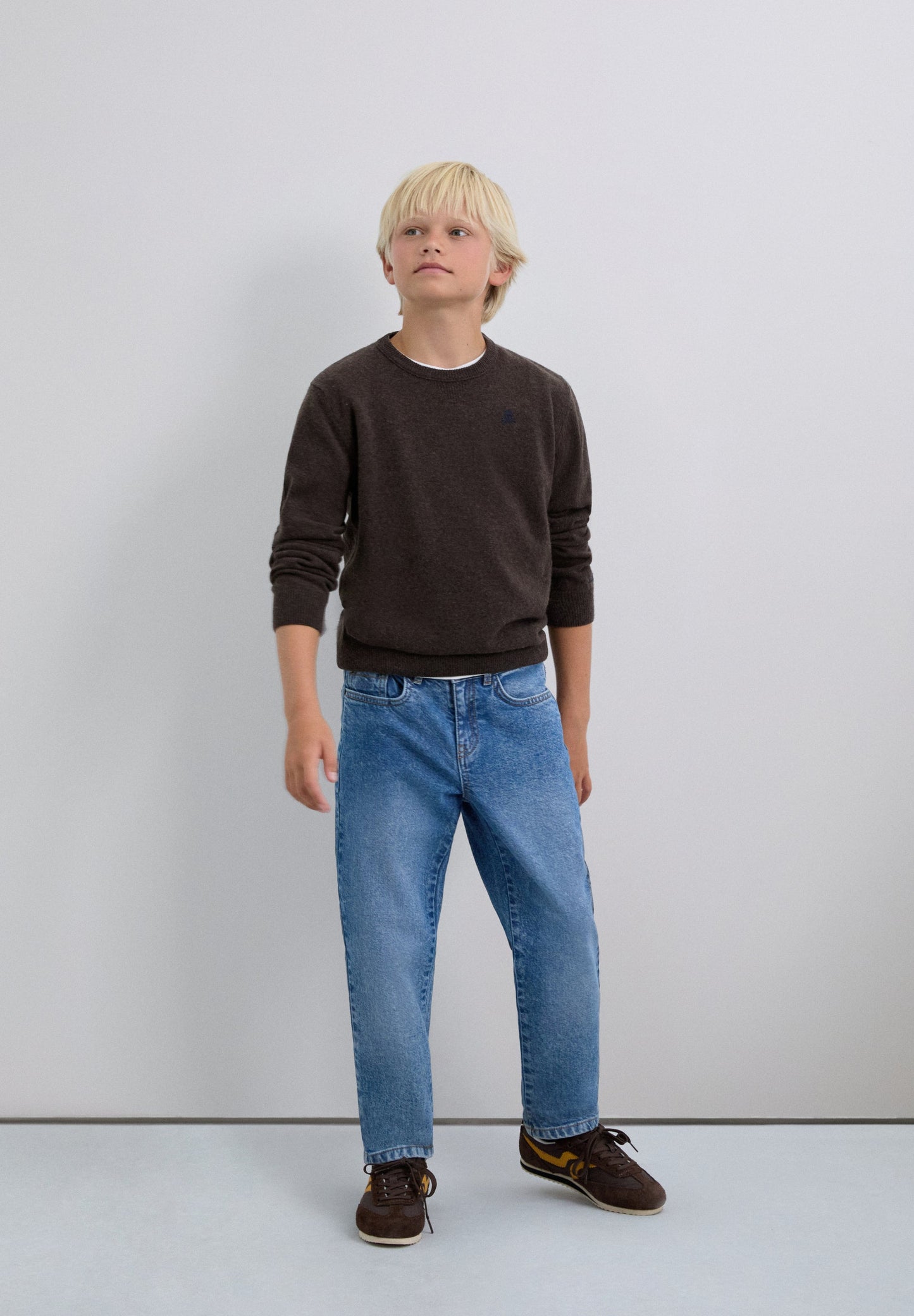 WOLLEN TRUI DOODSHOOFD