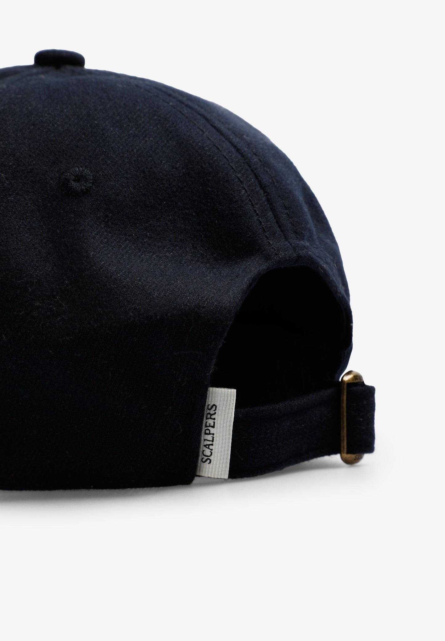 WOOL CAP WITH CONTRAST EMBROIDERY