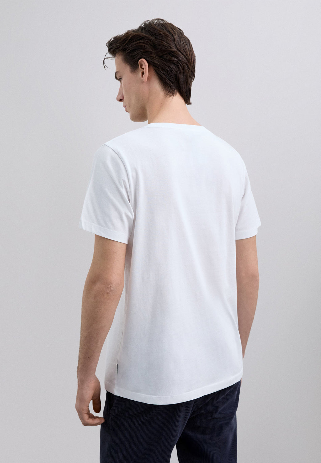 CAMISETA CALAVERA BORDADA TONO - Scalpers