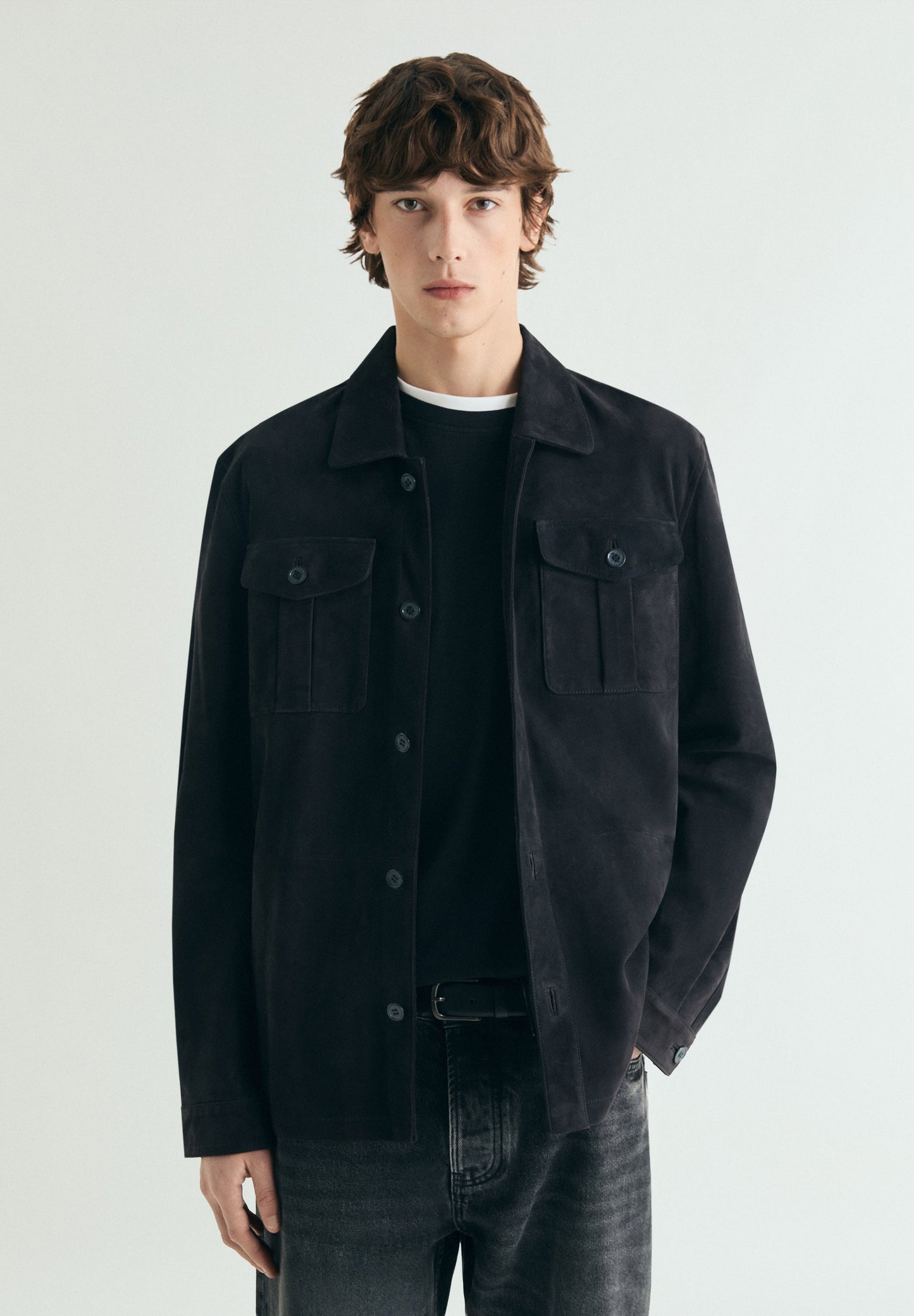 EMBROIDERED WASHED EFFECT T-SHIRT