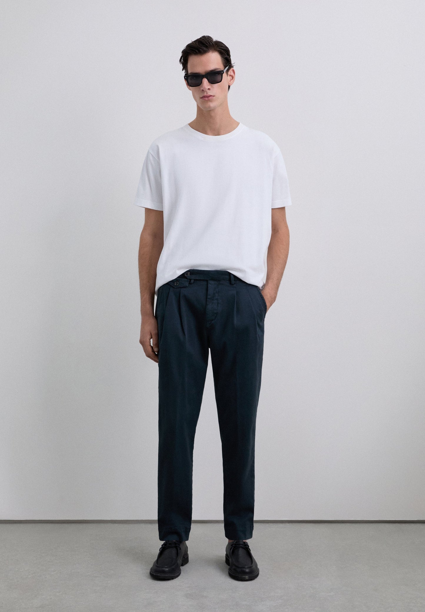 HEAVY WEIGHT COTTON T-SHIRT