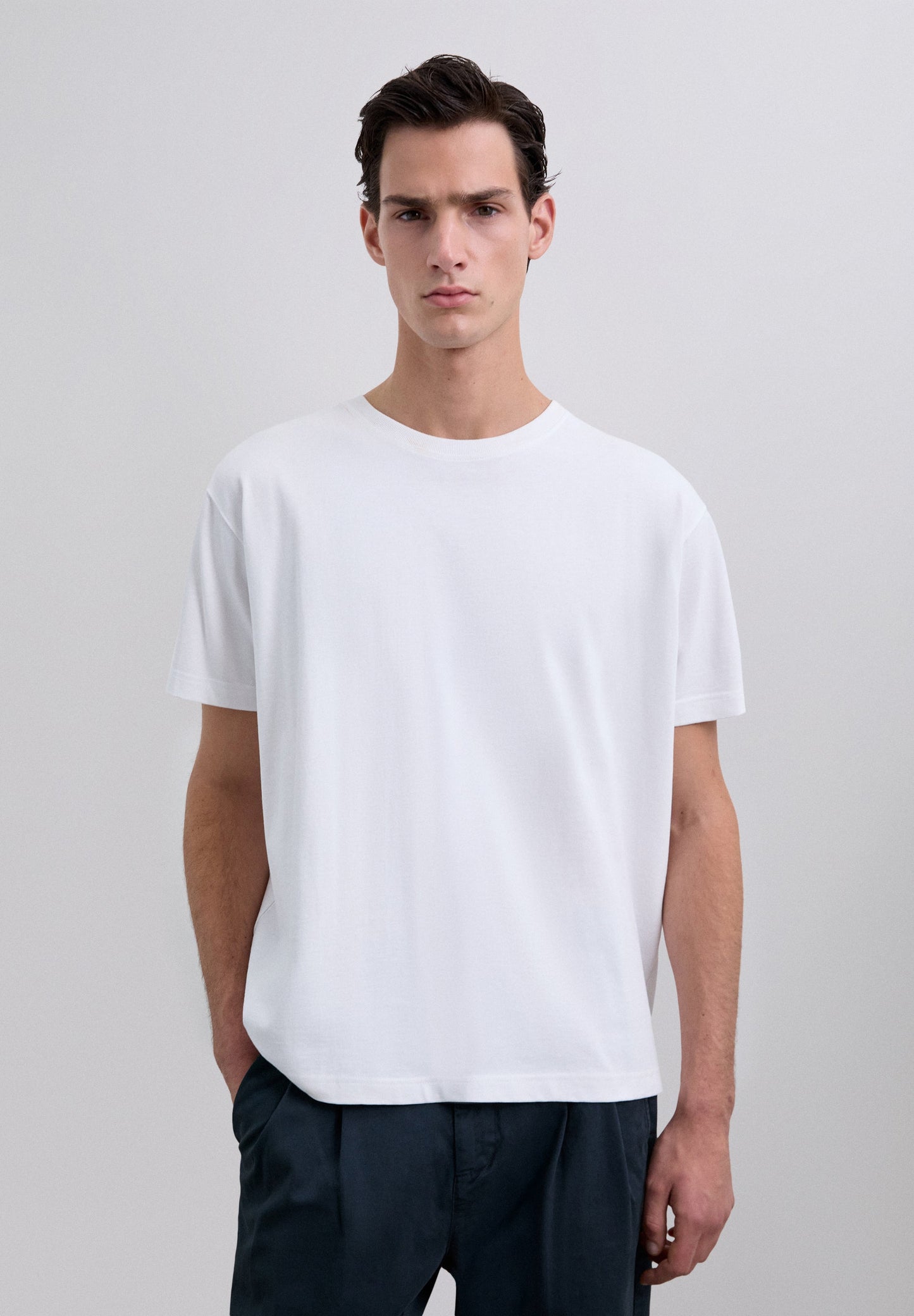 HEAVY WEIGHT COTTON T-SHIRT
