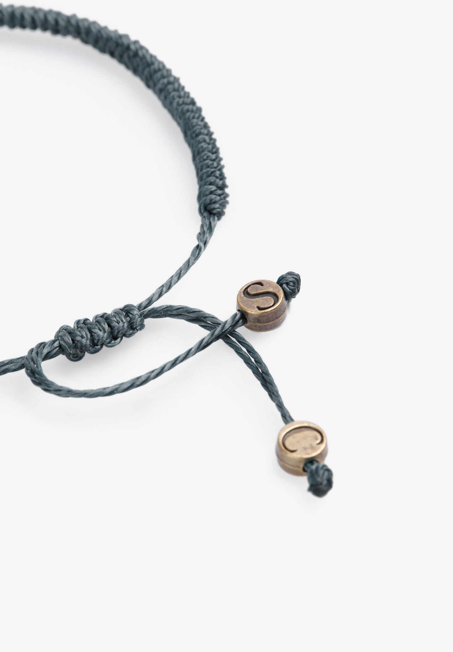 ADJUSTABLE BRAIDED BRACELET