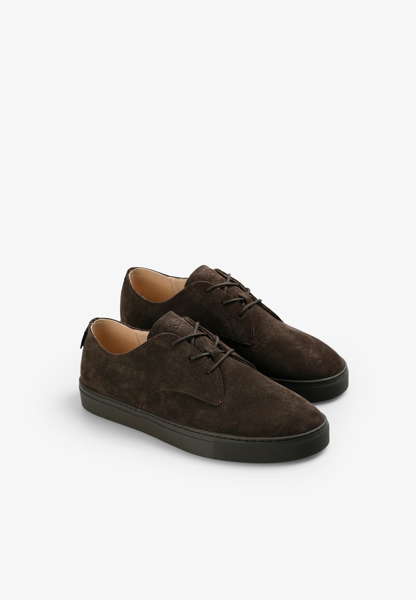 CASUAL SUEDE SNEAKERS