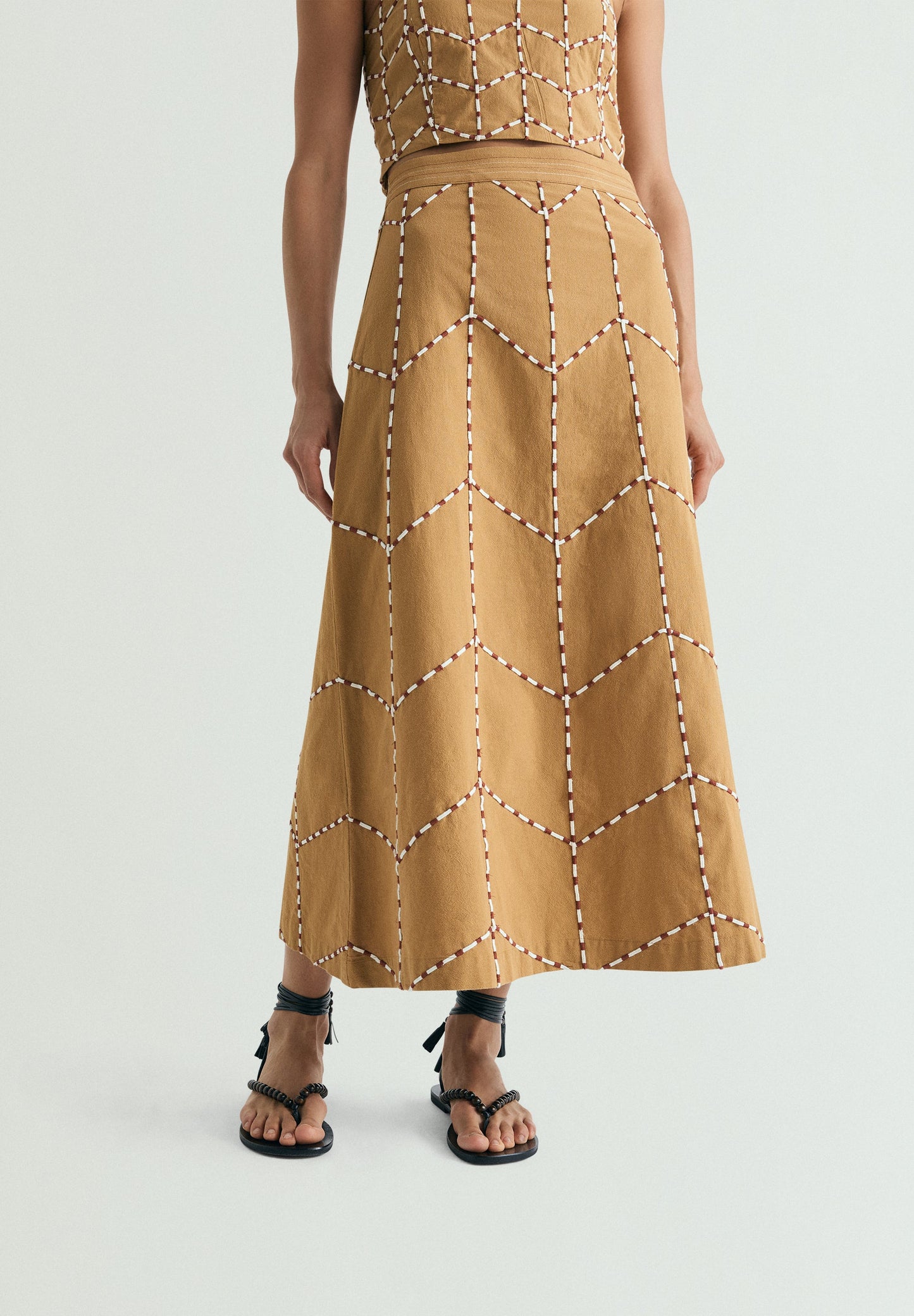 GEOMETRIC EMBROIDERED MIDI SKIRT