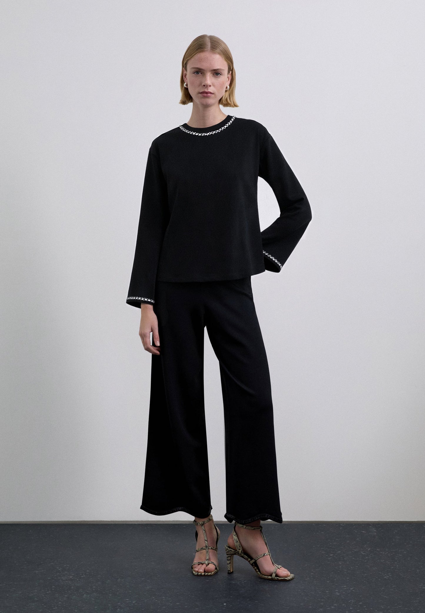 SWEATER WITH SEQUINNED DETAIL