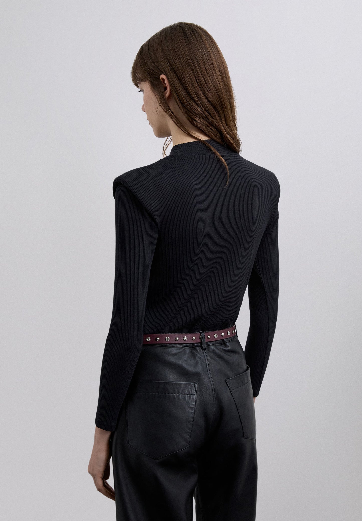 LONG SLEEVE TOP WITH SHOULDER PADS