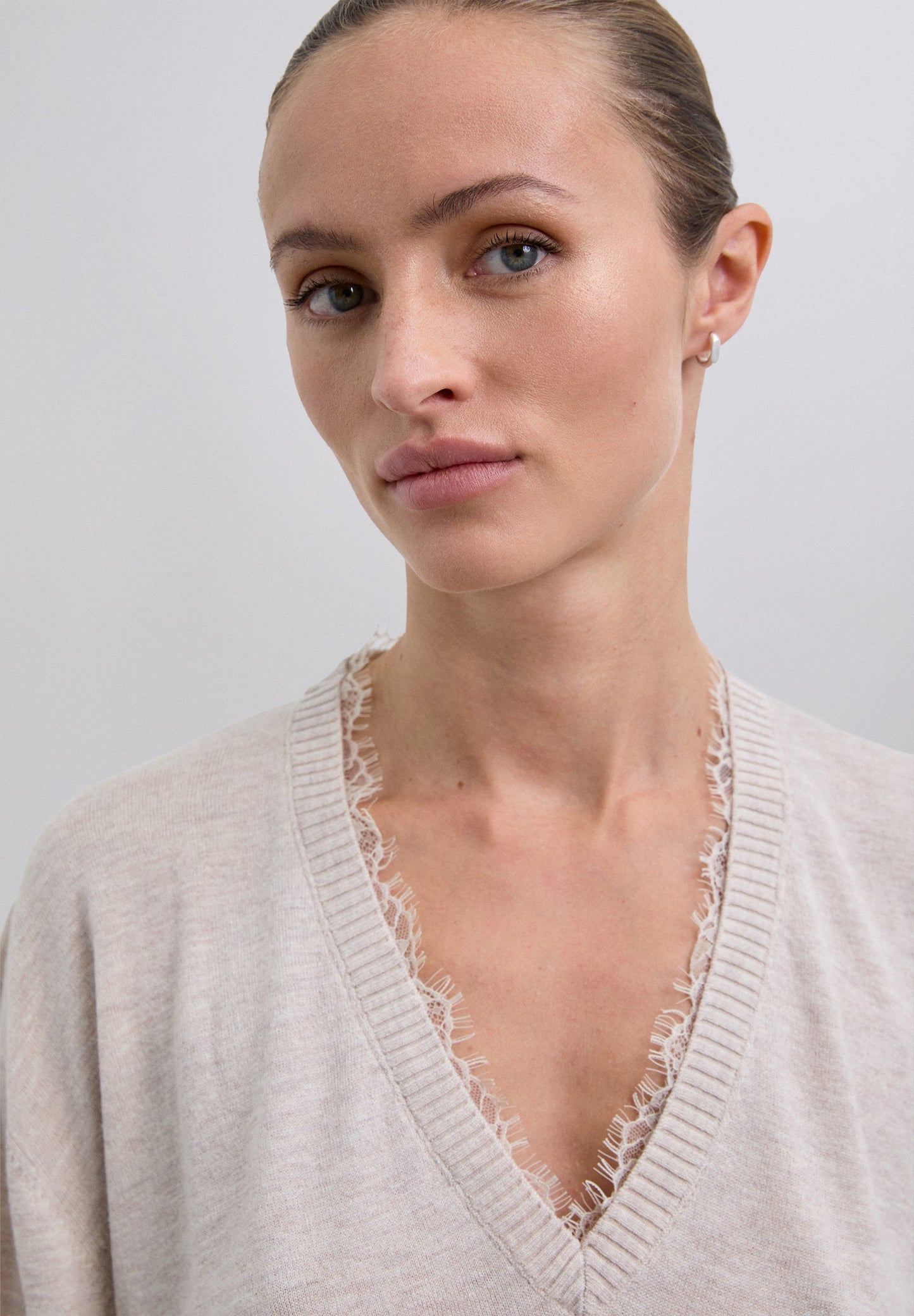 V-NECK SWEATER WITH LACE