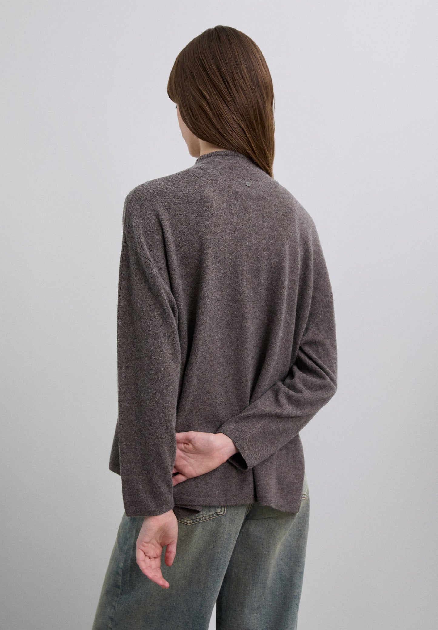 WOOL BLEND HIGH NECK SWEATER