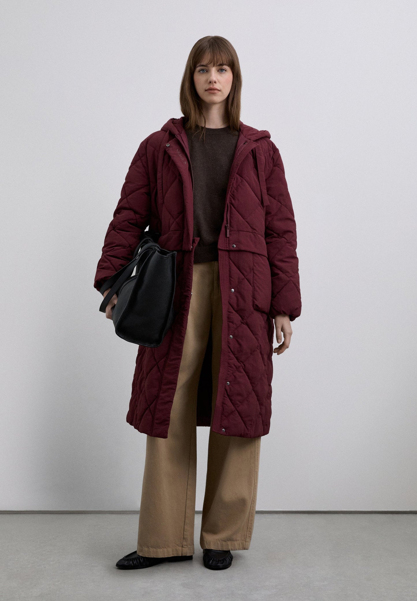 DETACHABLE PADDED COAT