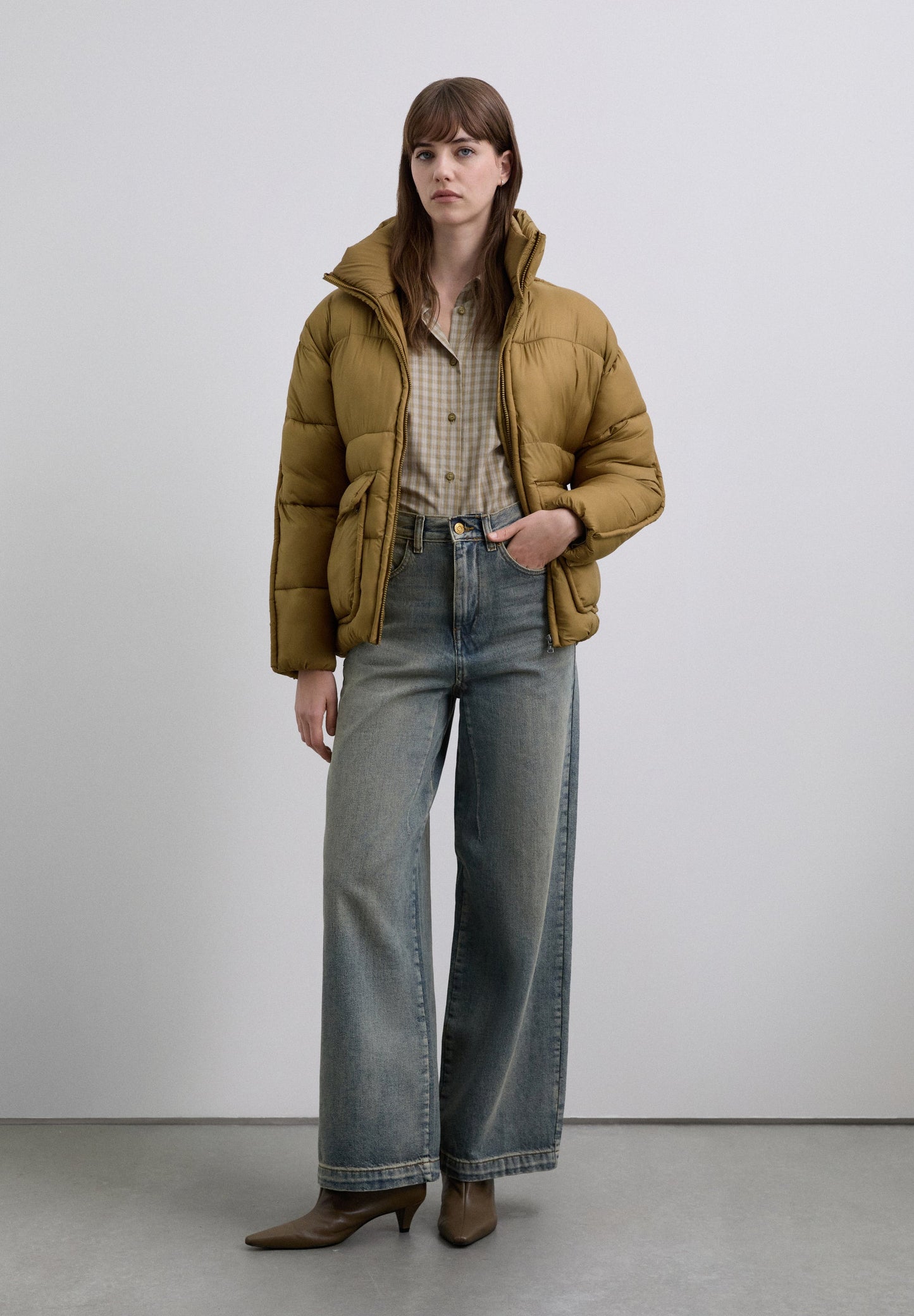 PUFFER JACKET WITH POCKETS