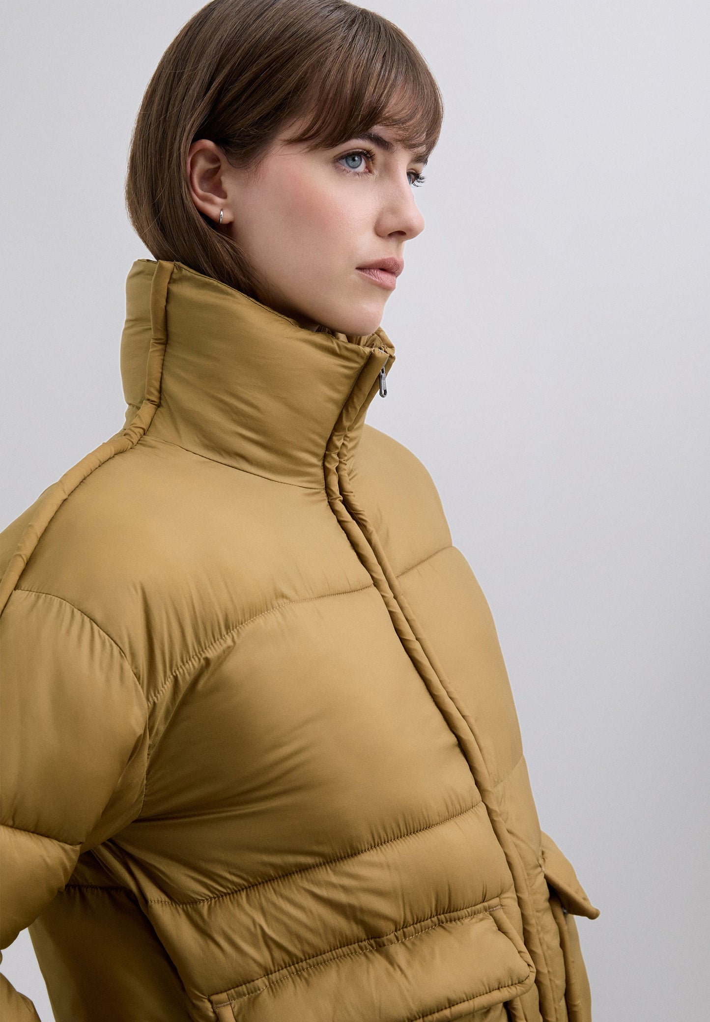 PUFFER JACKET WITH POCKETS