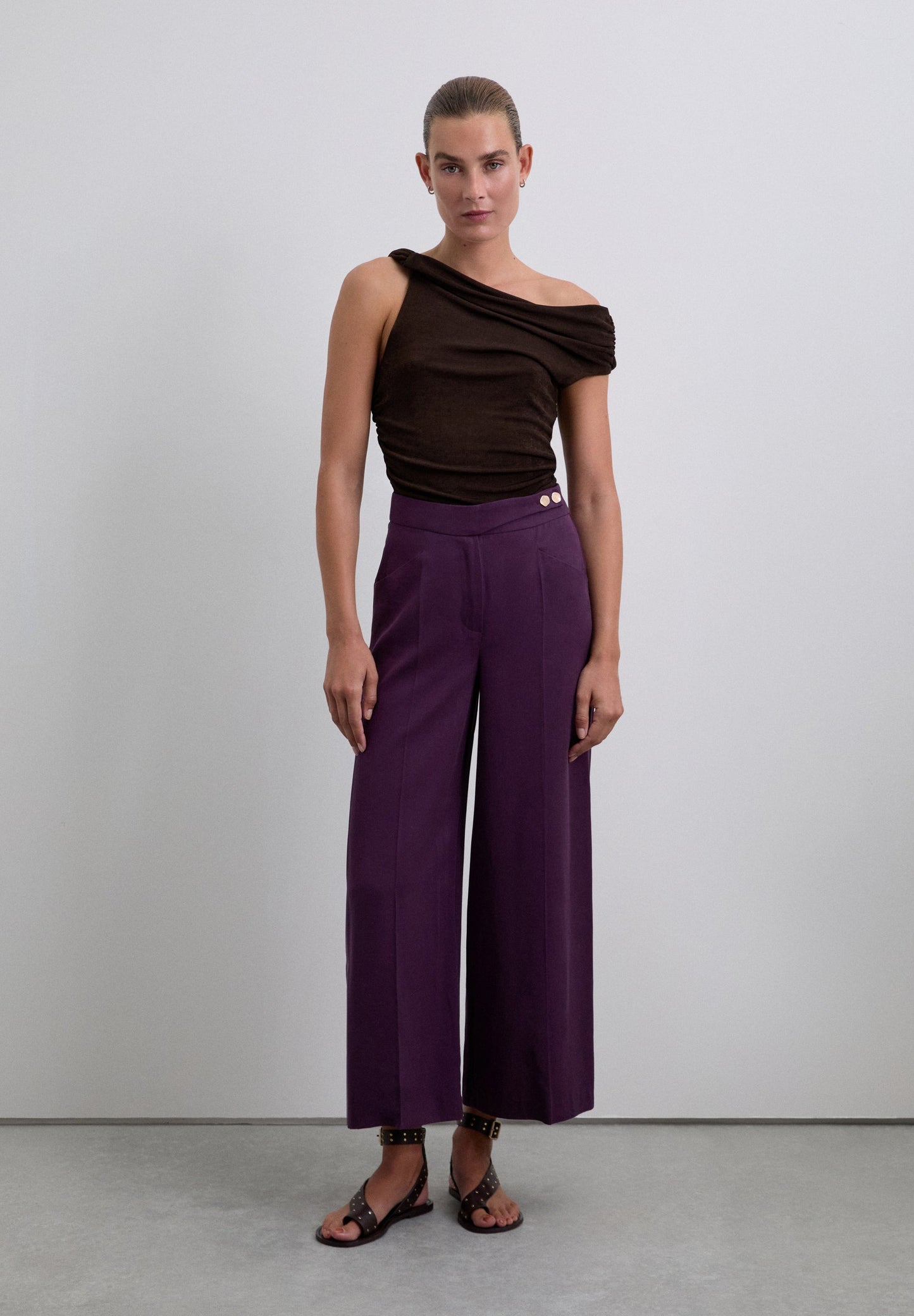 CULOTTES WITH DARTS