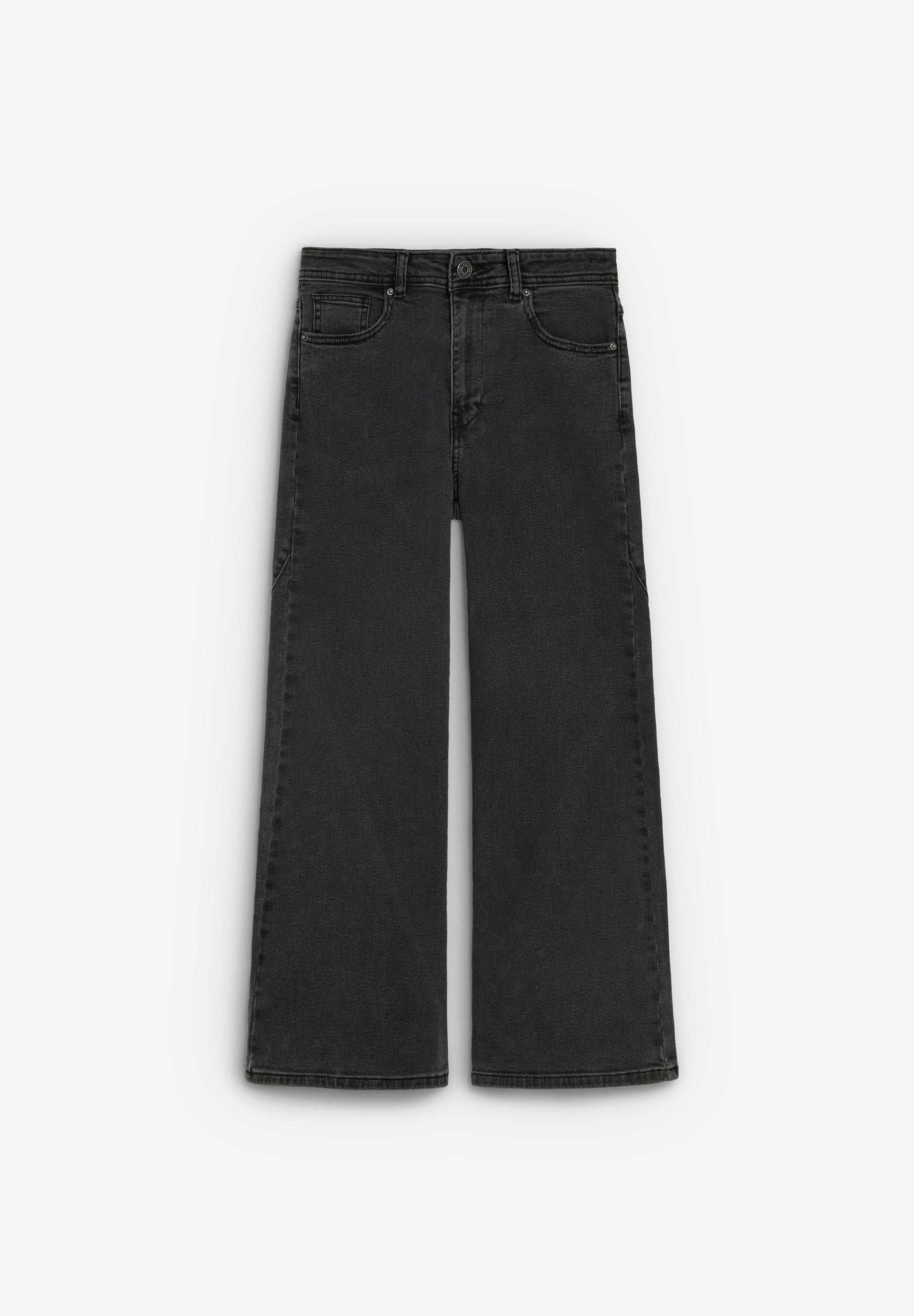 RELAXED FLARED JEANS