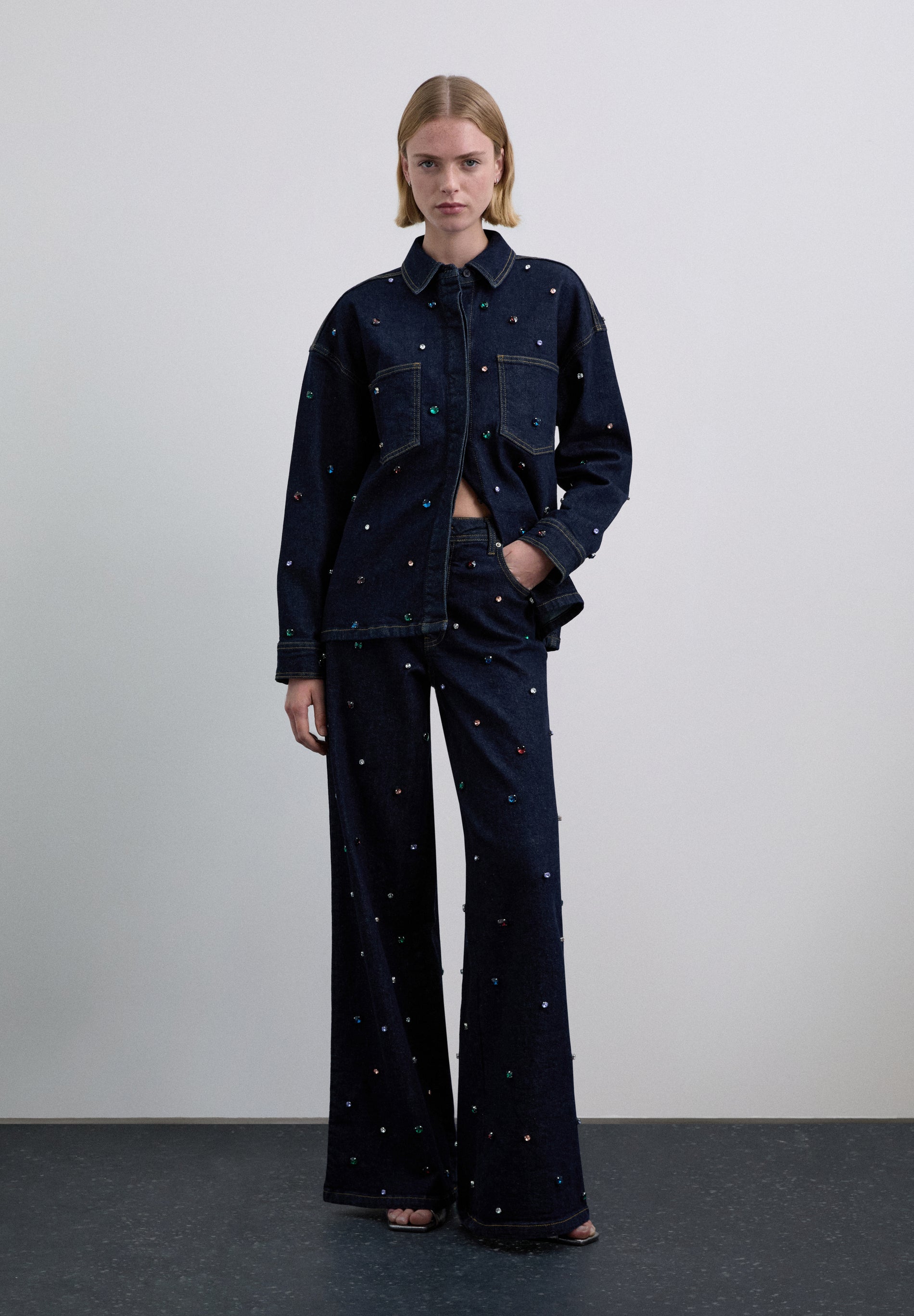 BEAD EMBELLISHED JEANS