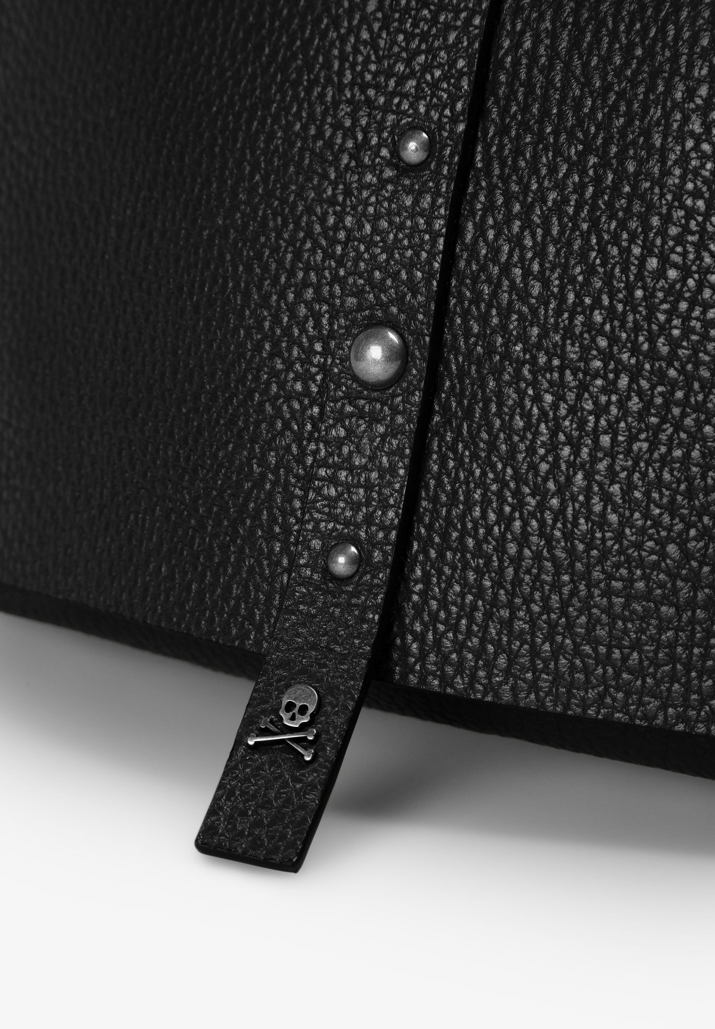 LEATHER BAG WITH STUD DETAIL