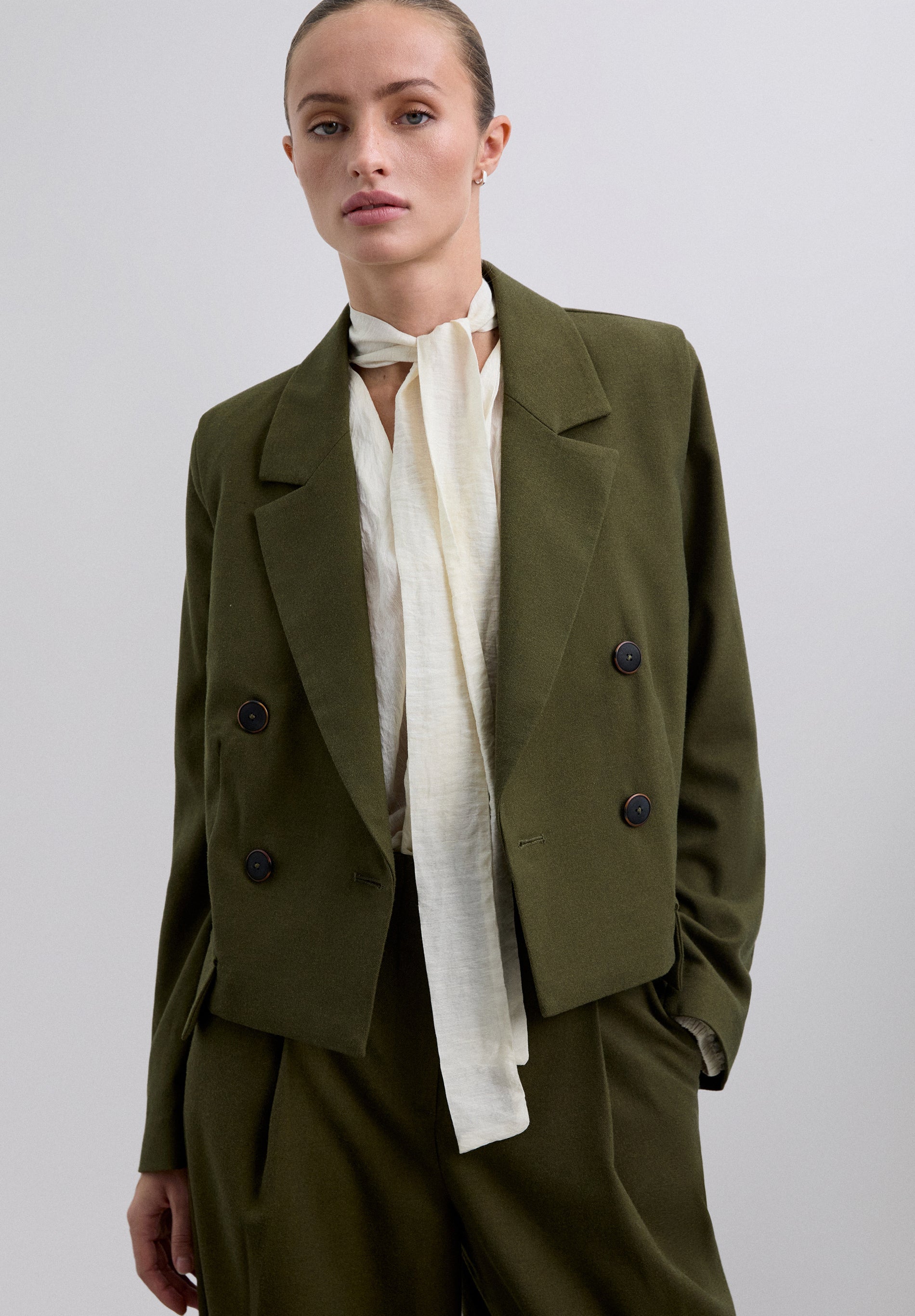 CROPPED DETACHABLE BLAZER