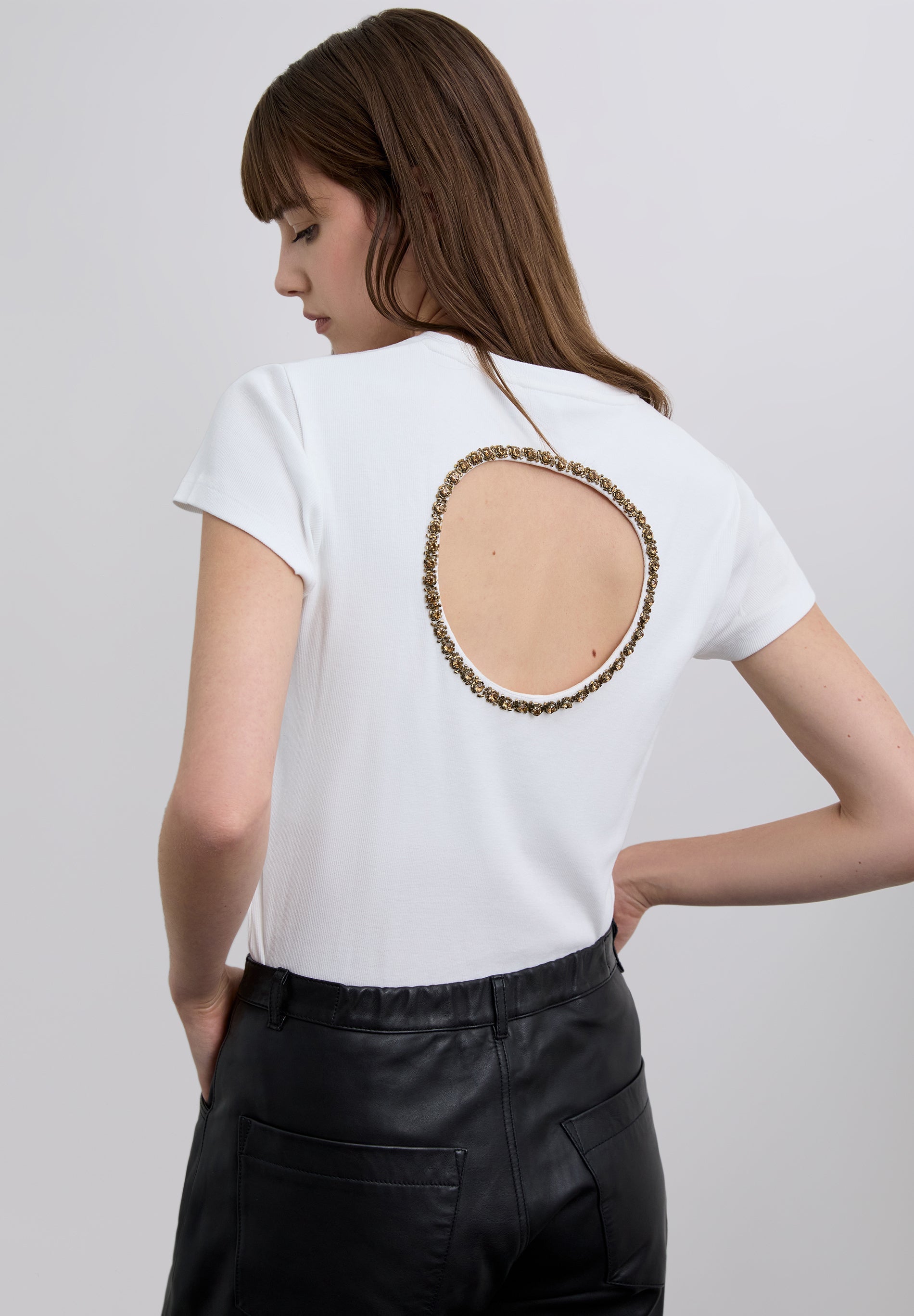 CUTOUT T-SHIRT WITH RHINESTONE DETAIL