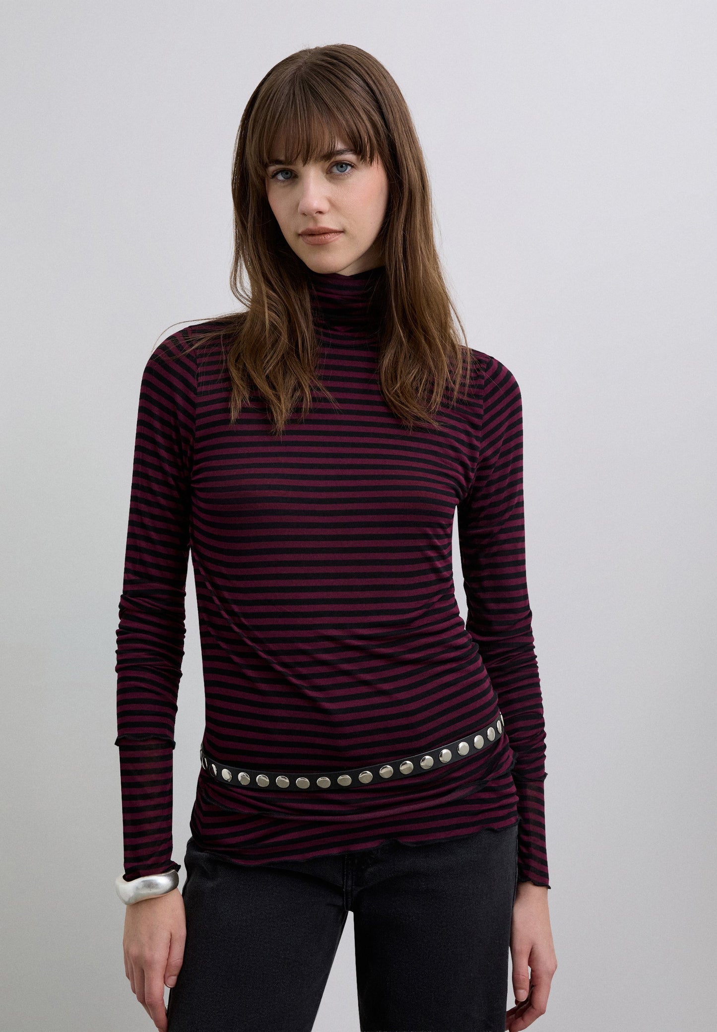 STRIPED LONG SLEEVE T-SHIRT