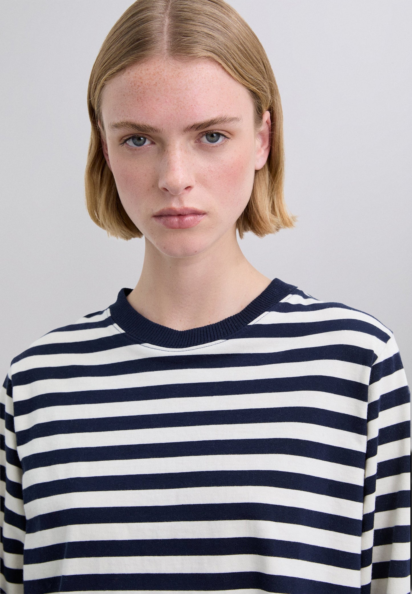 LONG SLEEVE STRIPED T-SHIRT