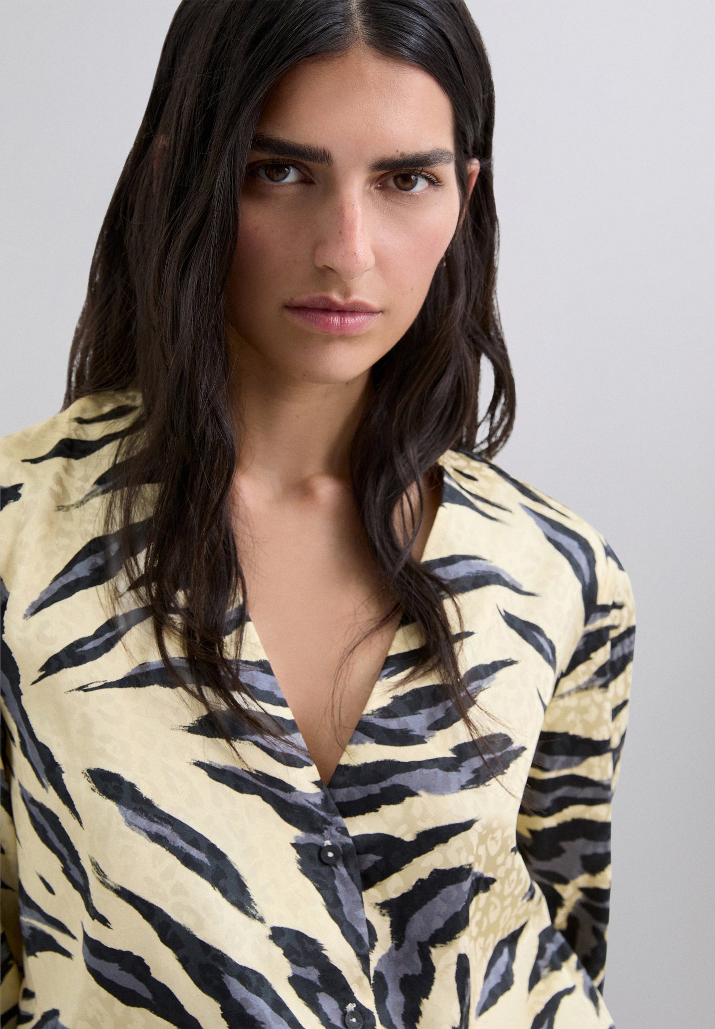 ANIMAL PRINT SATIN BLOUSE